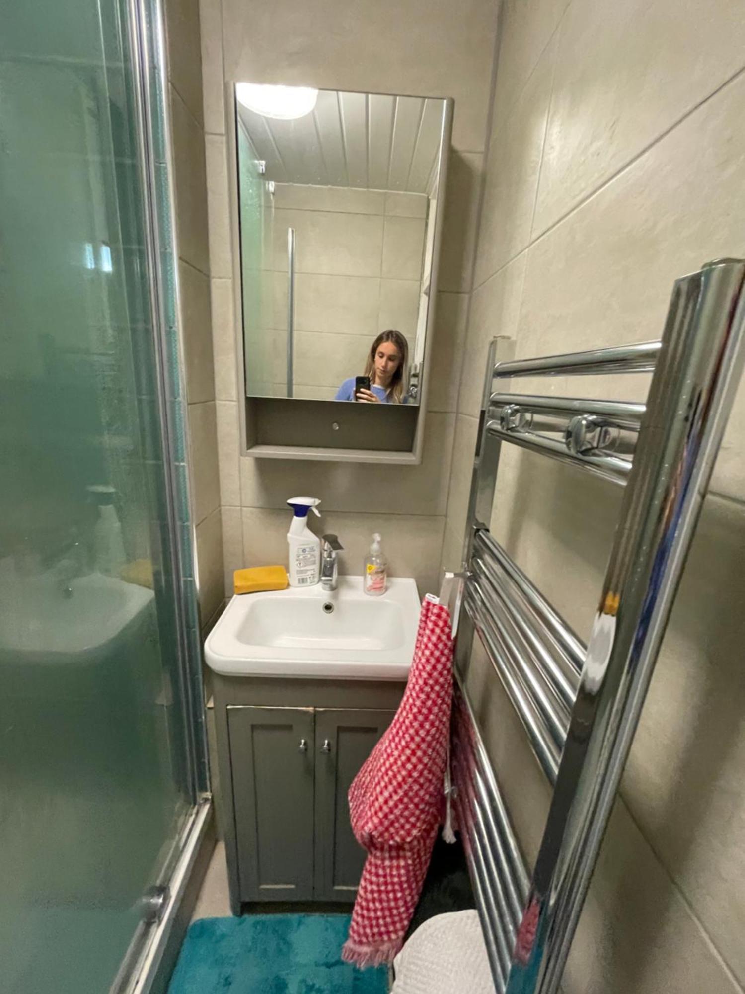 Spacious 3 Bedroom Flat In The Heart Of Shoreditch Leilighet