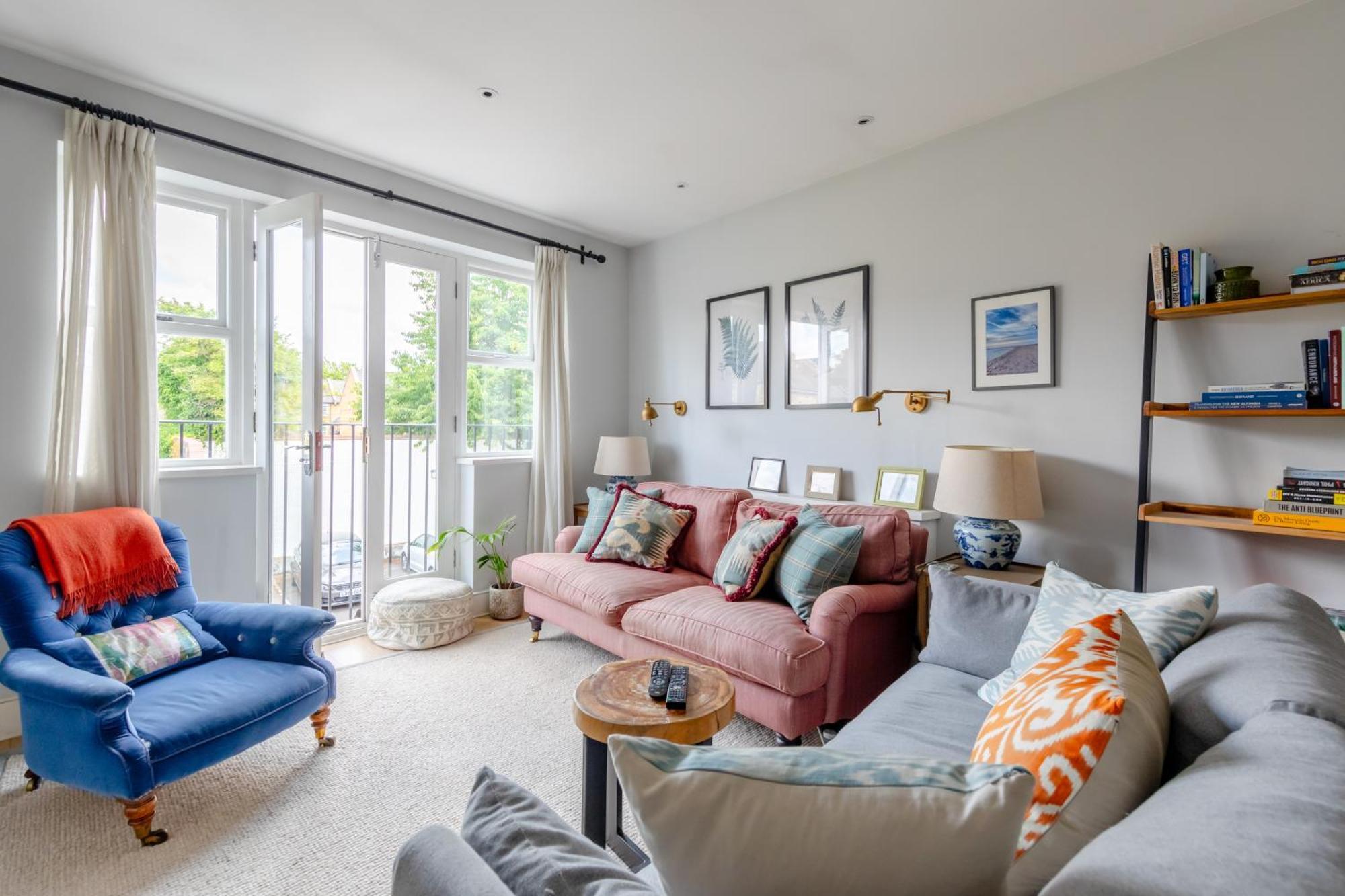 Bright & Stylish 1bd Flat - Wandsworth Town * Londres