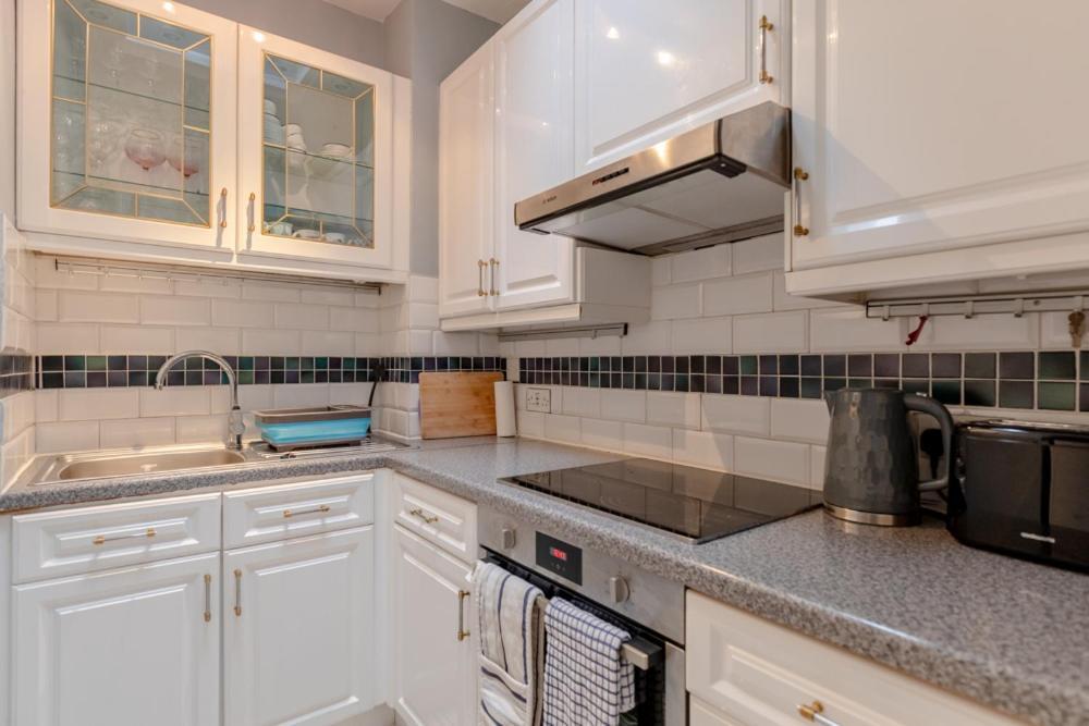 Lägenhet Quaint & Cosy 1 Bedroom Flat - Kensington Olympia! *
