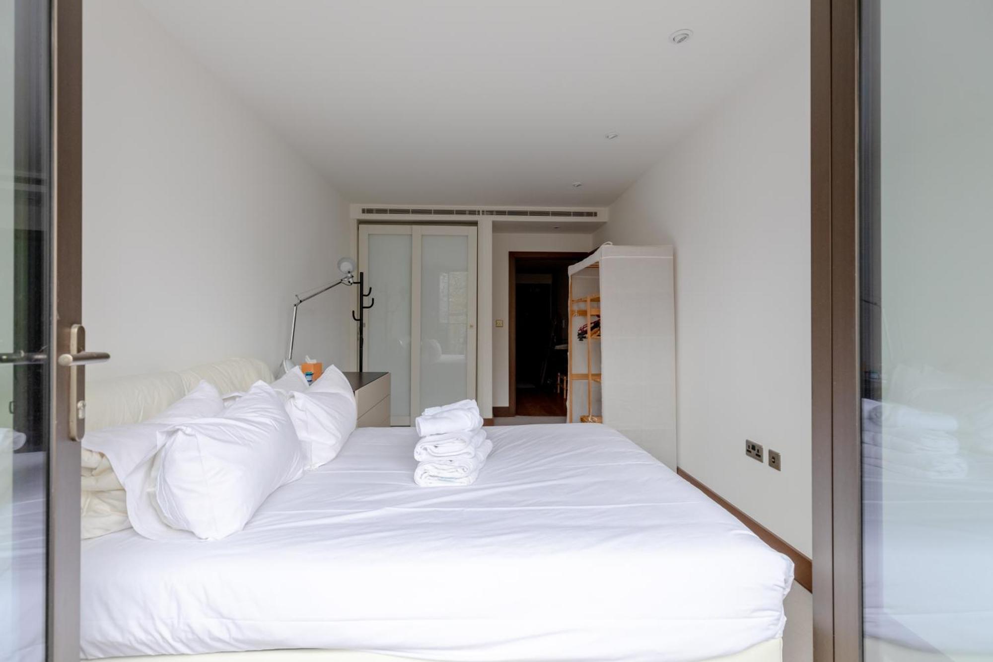 Stylish & Modern 1bd Flat - Chancery Lane! London