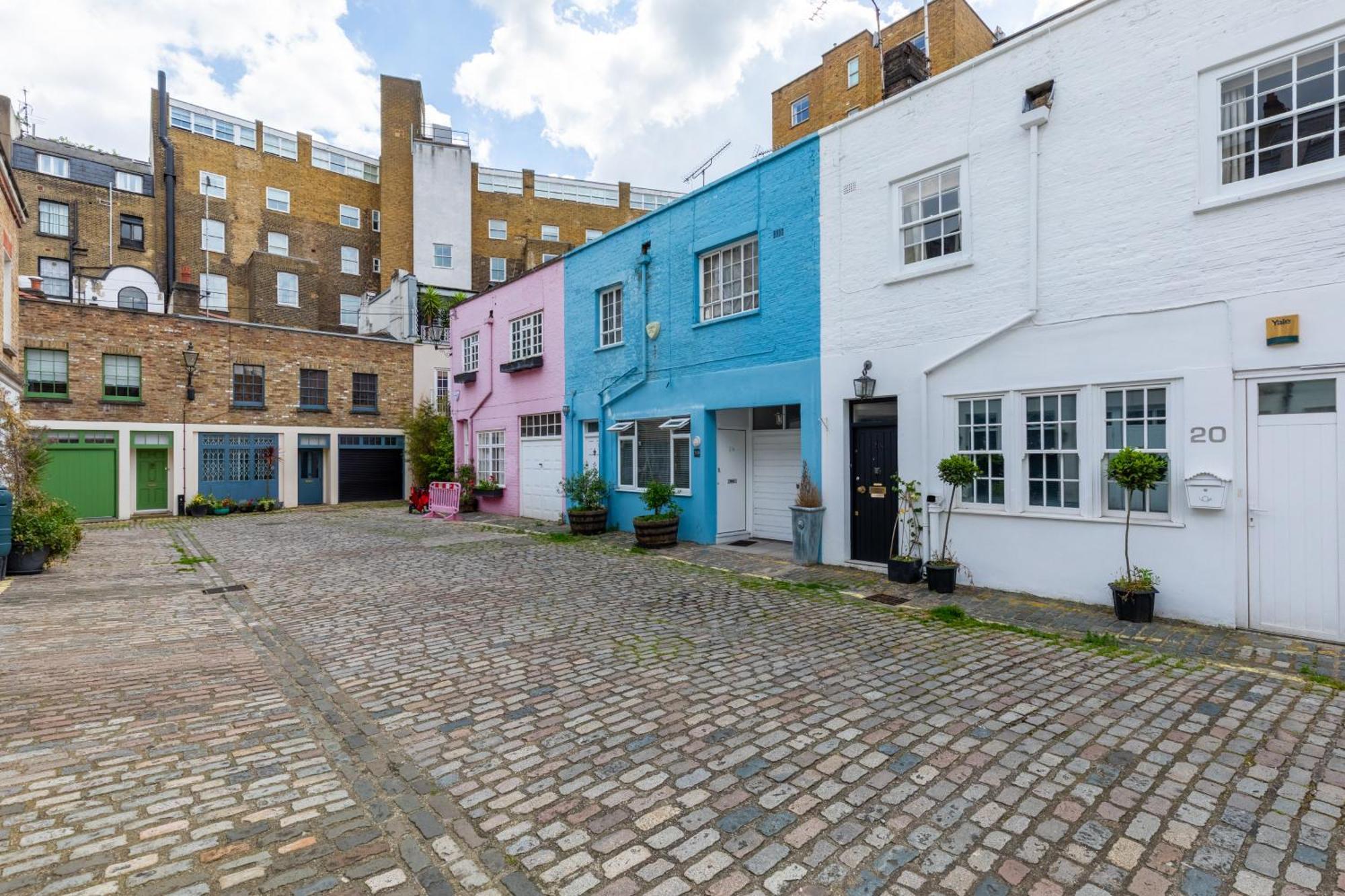 Beautifully Curated 2bd Flat Tyburnia London! Apartment