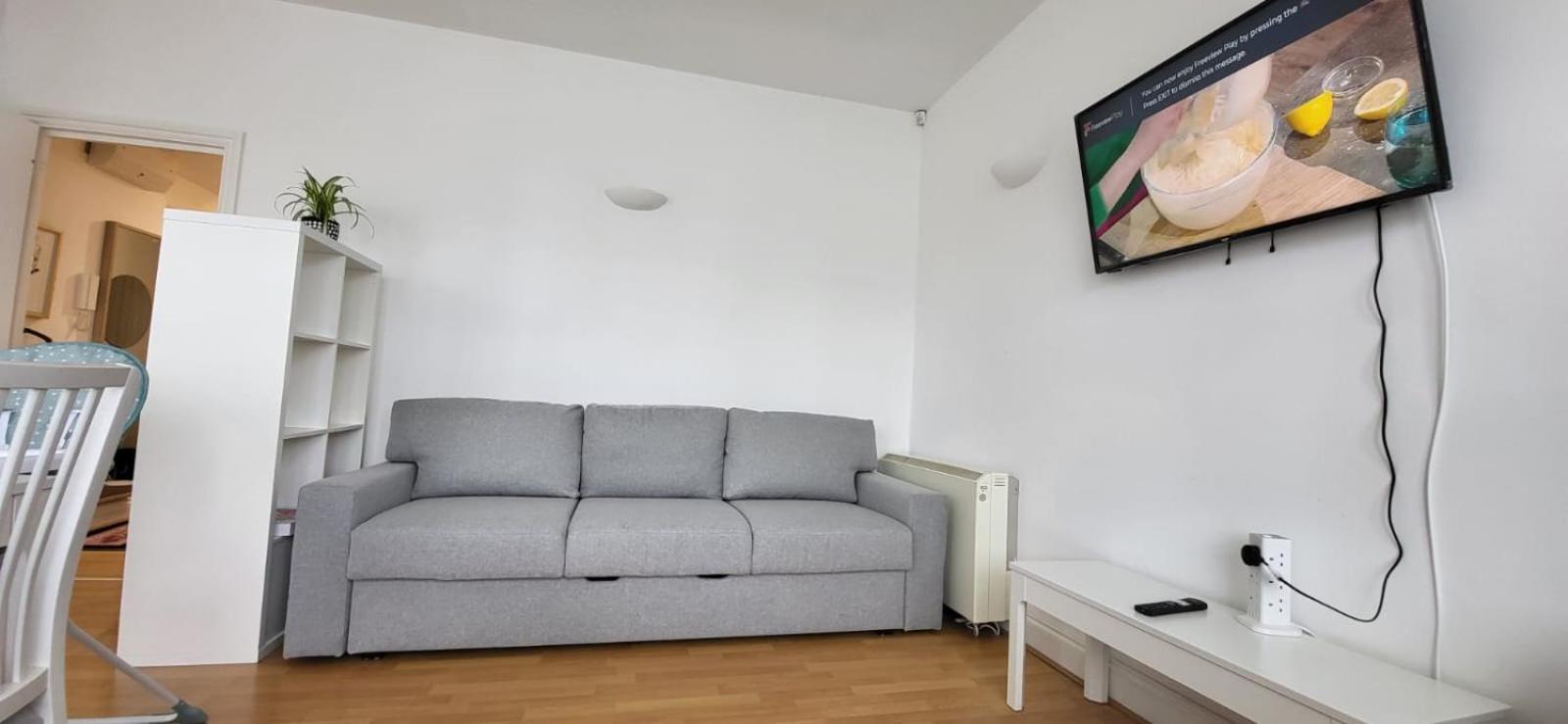 Apartment 1 Bed, G-floor Close To O2, Excel And Airport *
