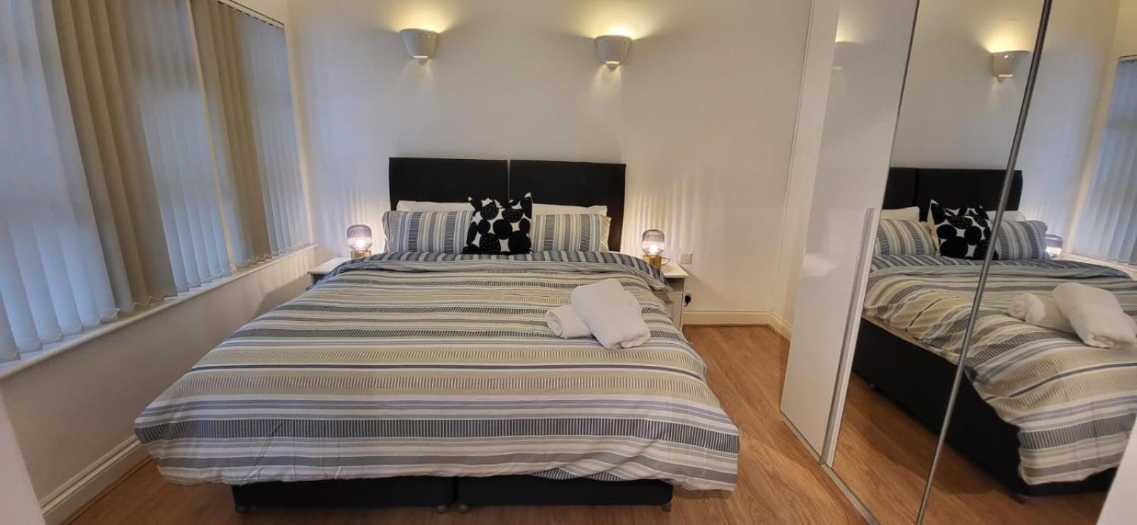 1 Bed, G-floor Close To O2, Excel And Airport