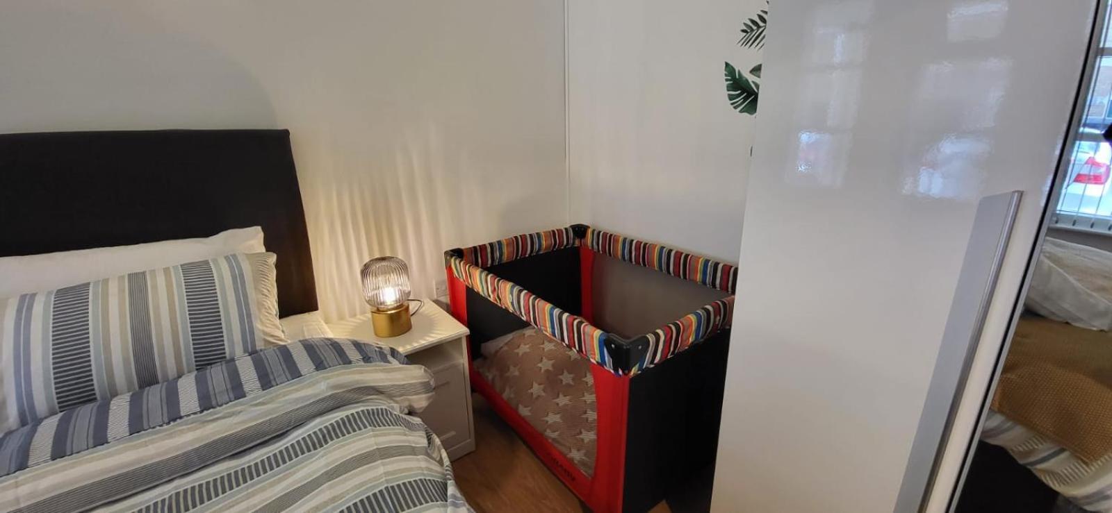1 Bed, G-floor Close To O2, Excel And Airport