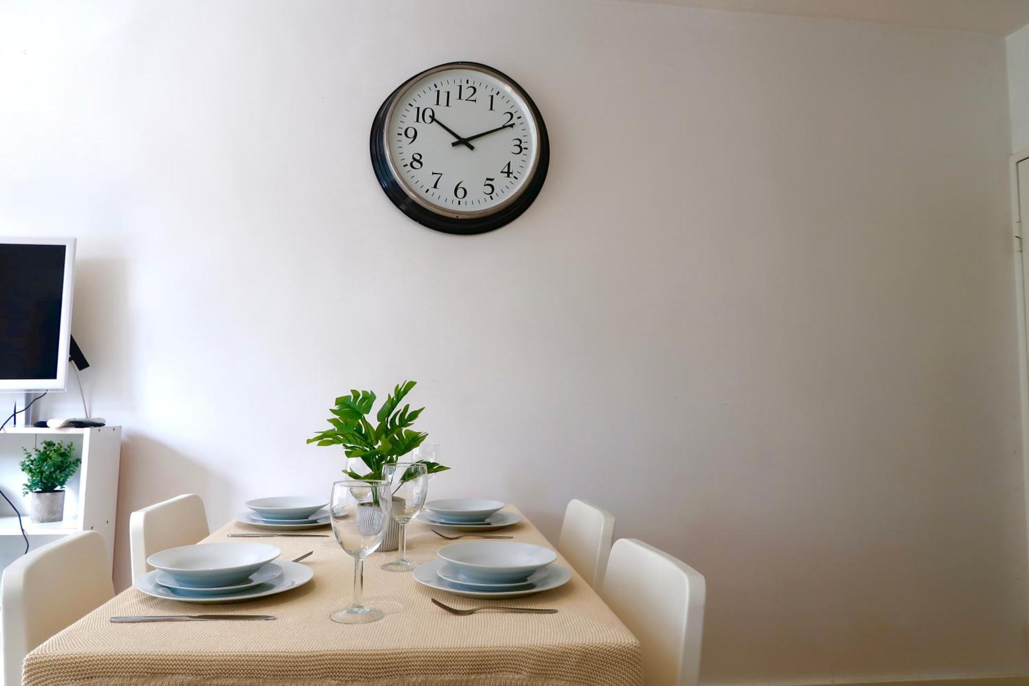 Apartment Chic 4-bed In Trendy Clerkenwell W Balcony And Walking Distance To Tube London