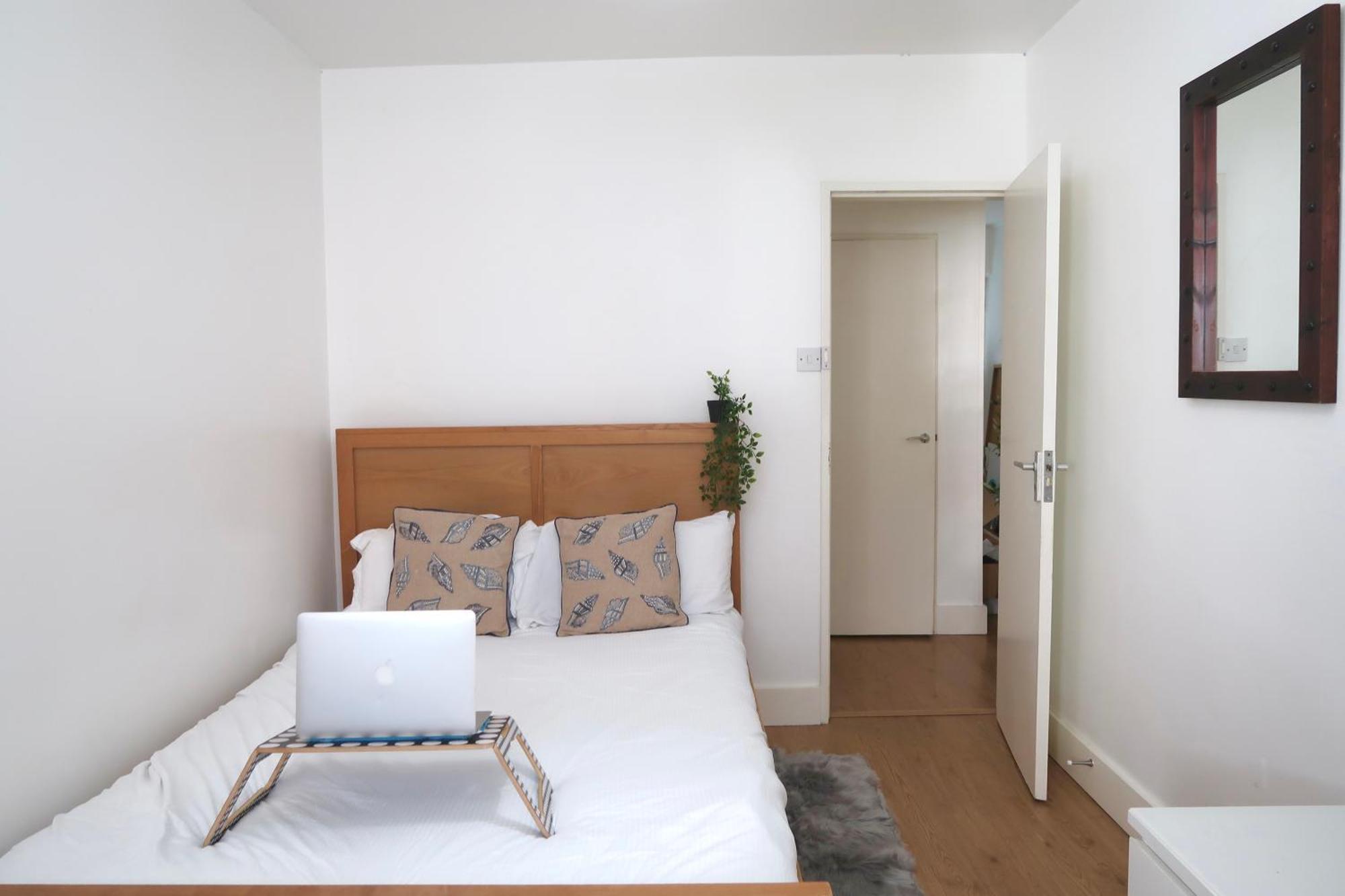 Chic 4-bed In Trendy Clerkenwell W Balcony And Walking Distance To Tube Apartment *