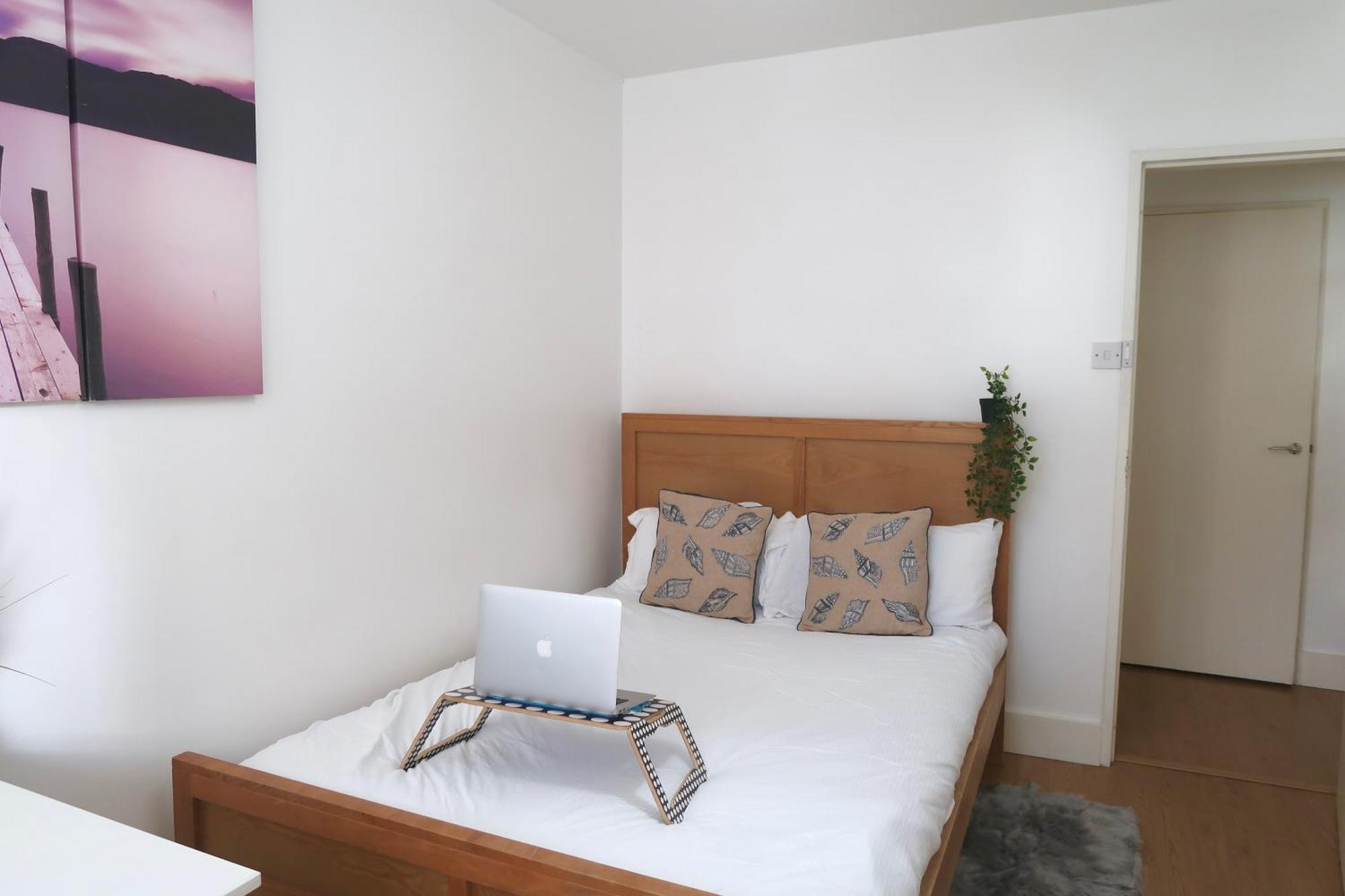 Chic 4-bed In Trendy Clerkenwell W Balcony And Walking Distance To Tube * London