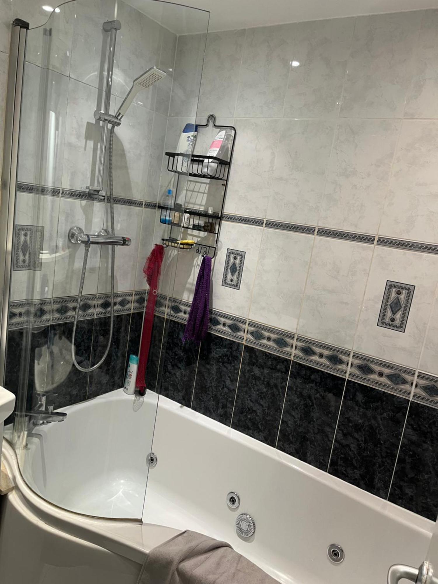 Privatunterkunft Spacious Double London