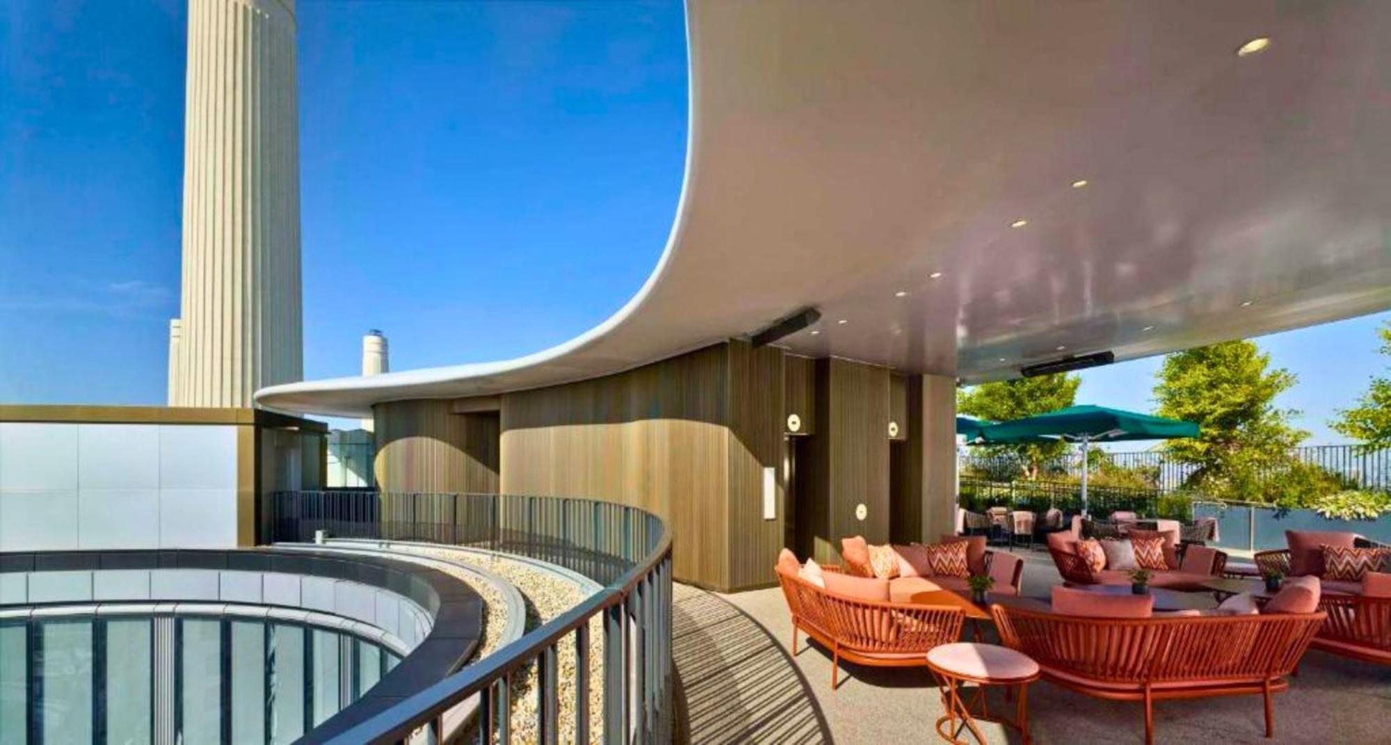 Battersea Power Station - Winter Garden Balcony & 1gb Wifi - Luxurylondonstays * Londen