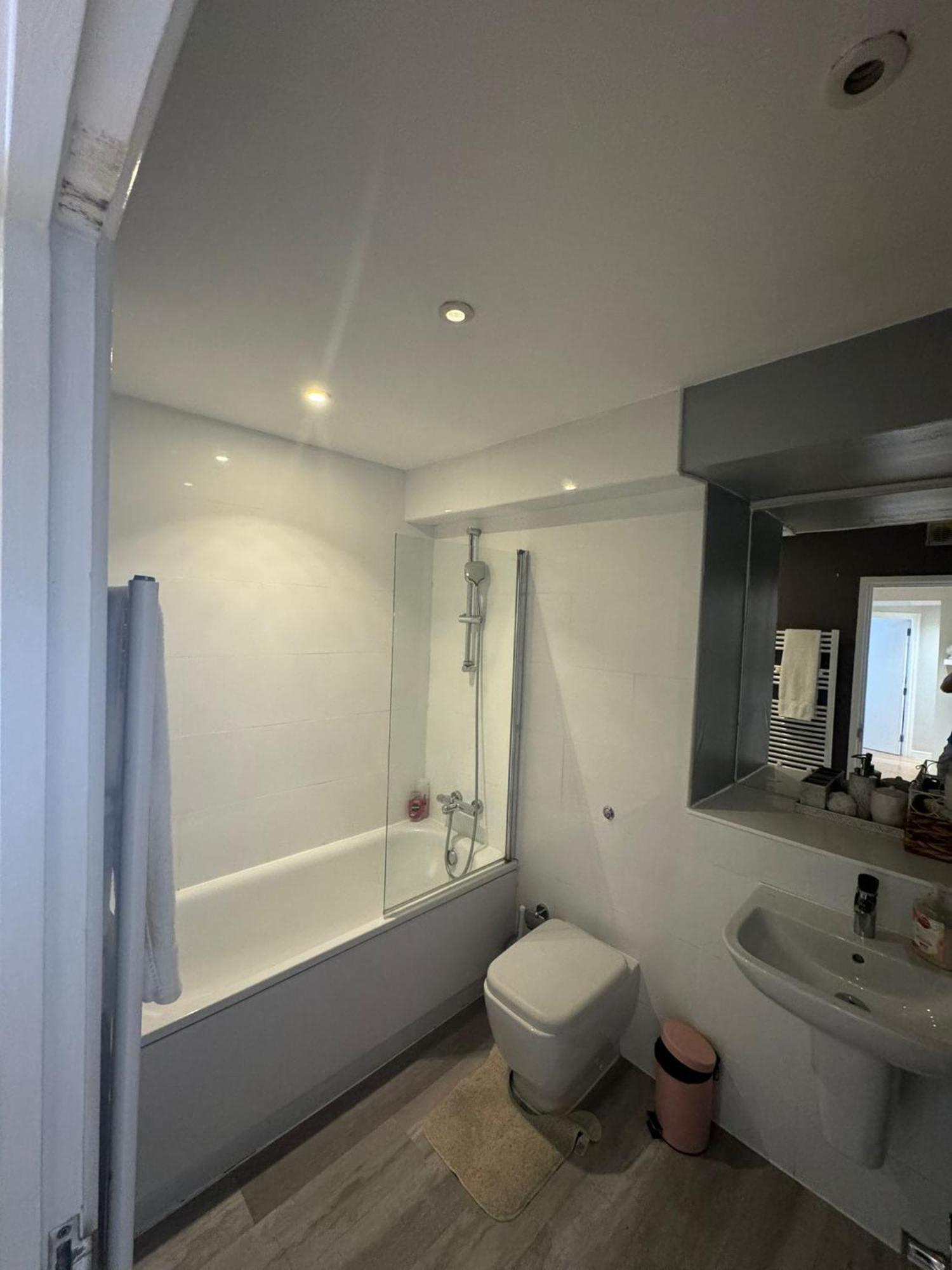 Sleep 8 In The Heart Of Hy4 Londra