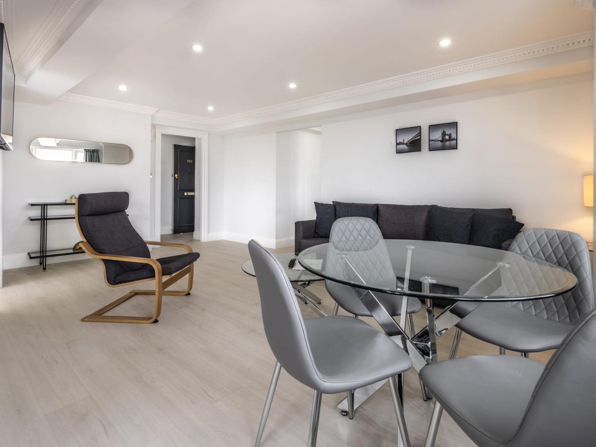 Chelsea Cloisters Serviced London