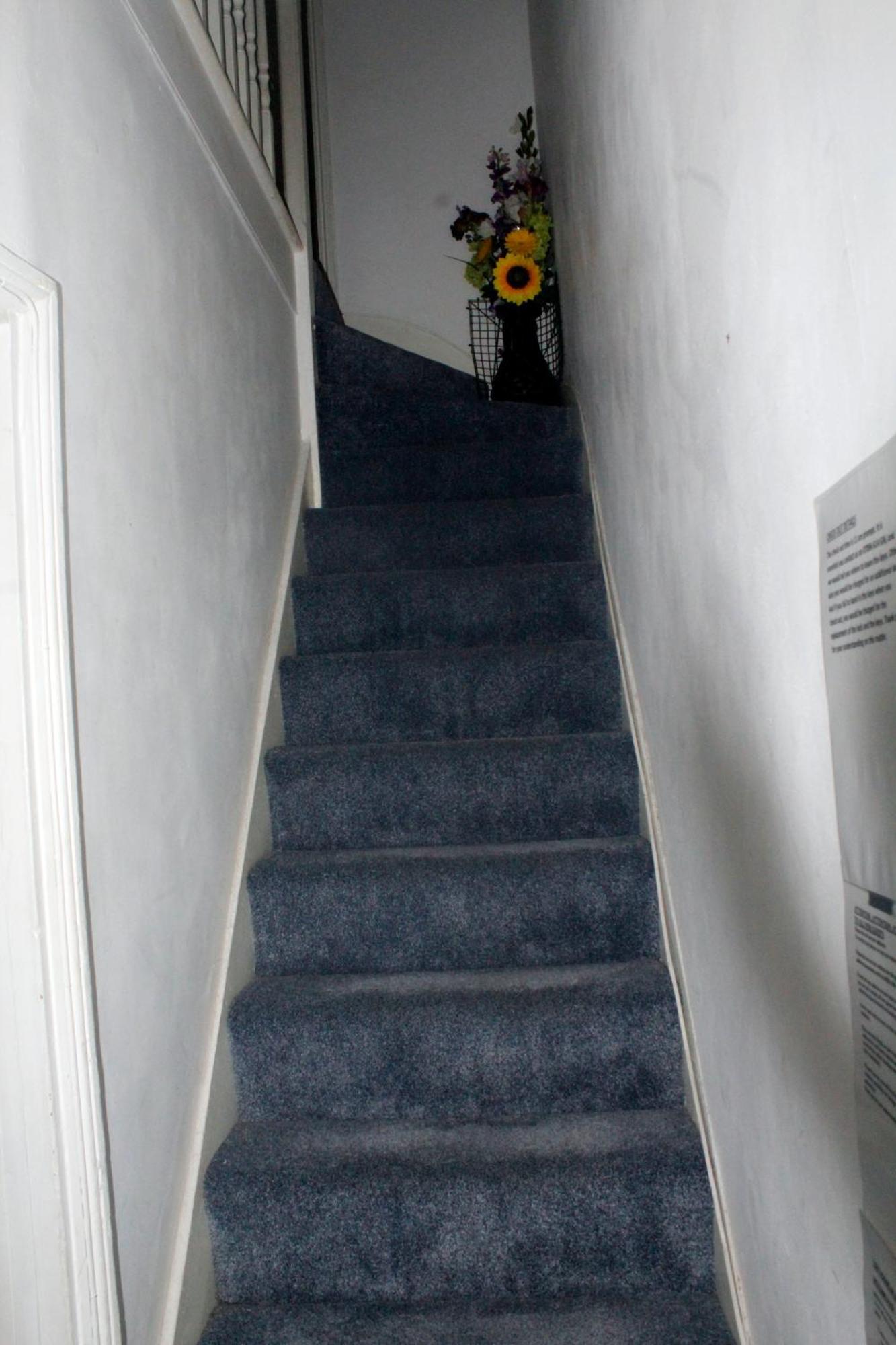 Cozy Or In Townhouse Fast Links To Central * Londen