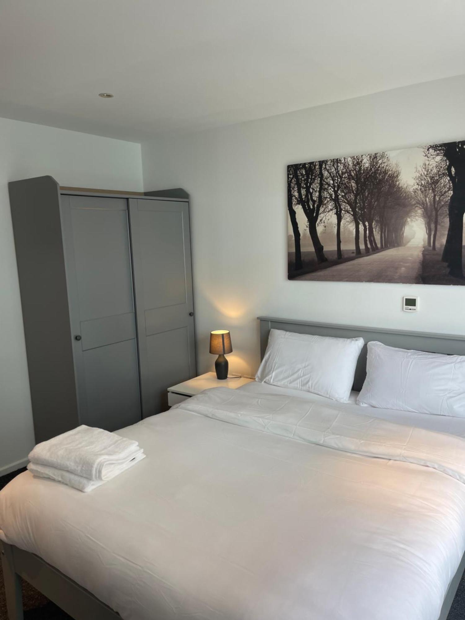 Modern Luxury 2 Bedroom In Excel Londres