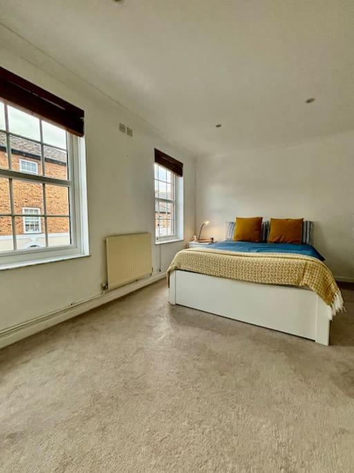 Lägenhet Cozy 1-bedroom In Turnham London