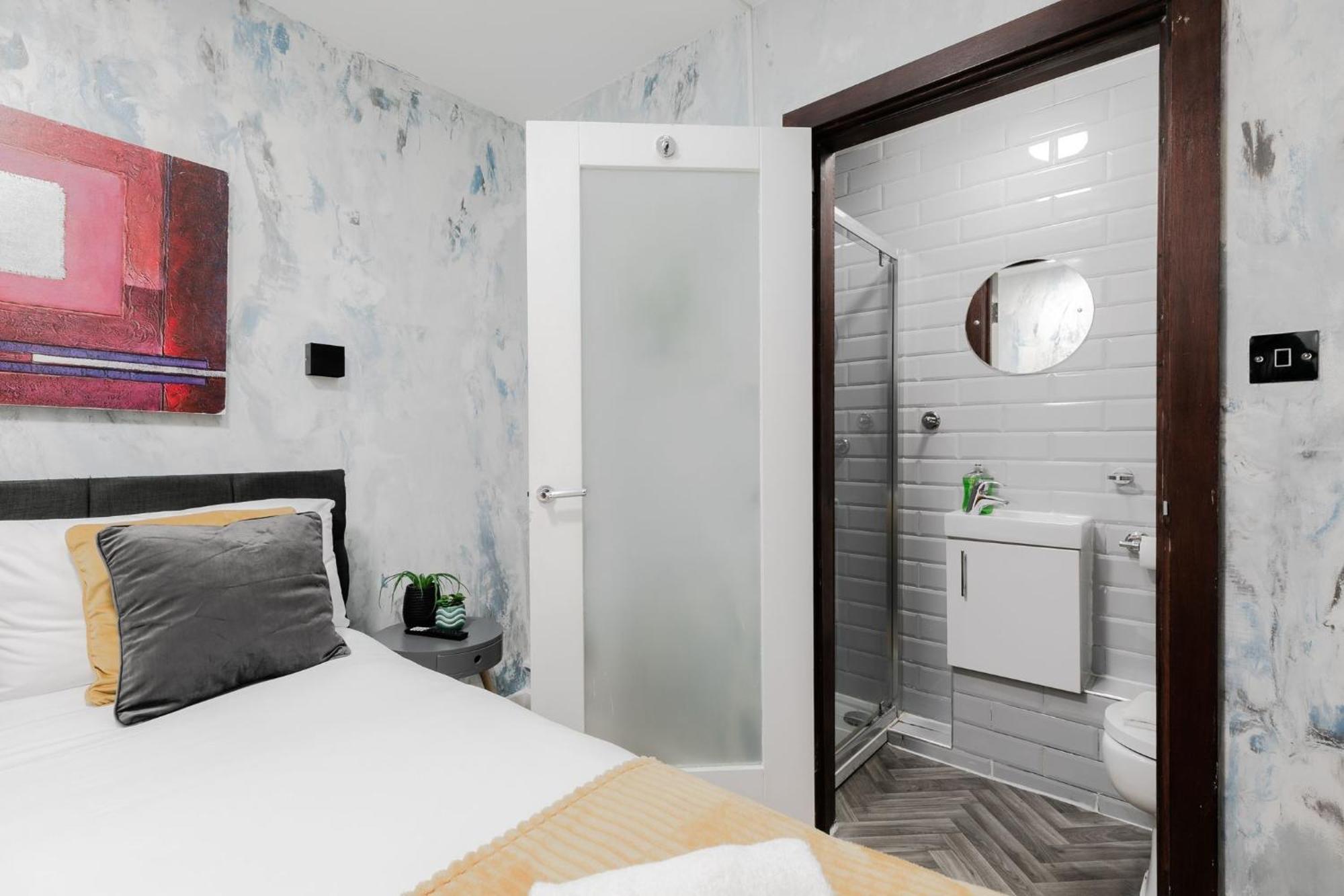 Nd - Hyde Park Hotell