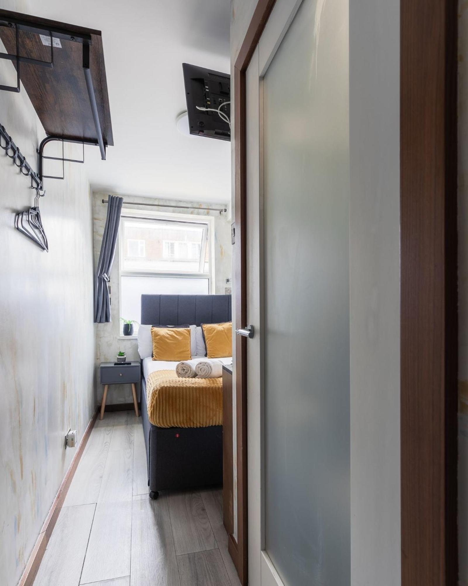Nd - Hyde Park Hotell 2*