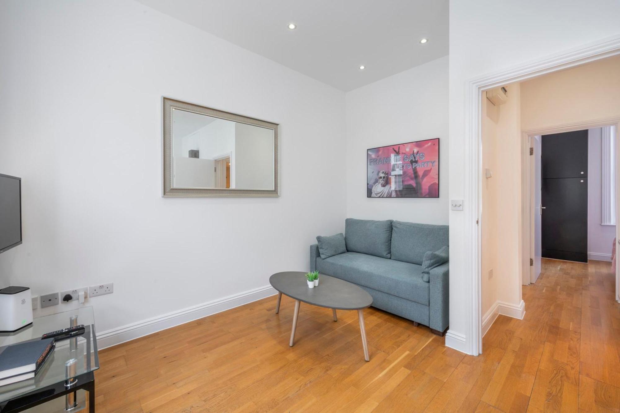 Appartement Dionysus' Den - Fitzrovia By Frankie Says Londen