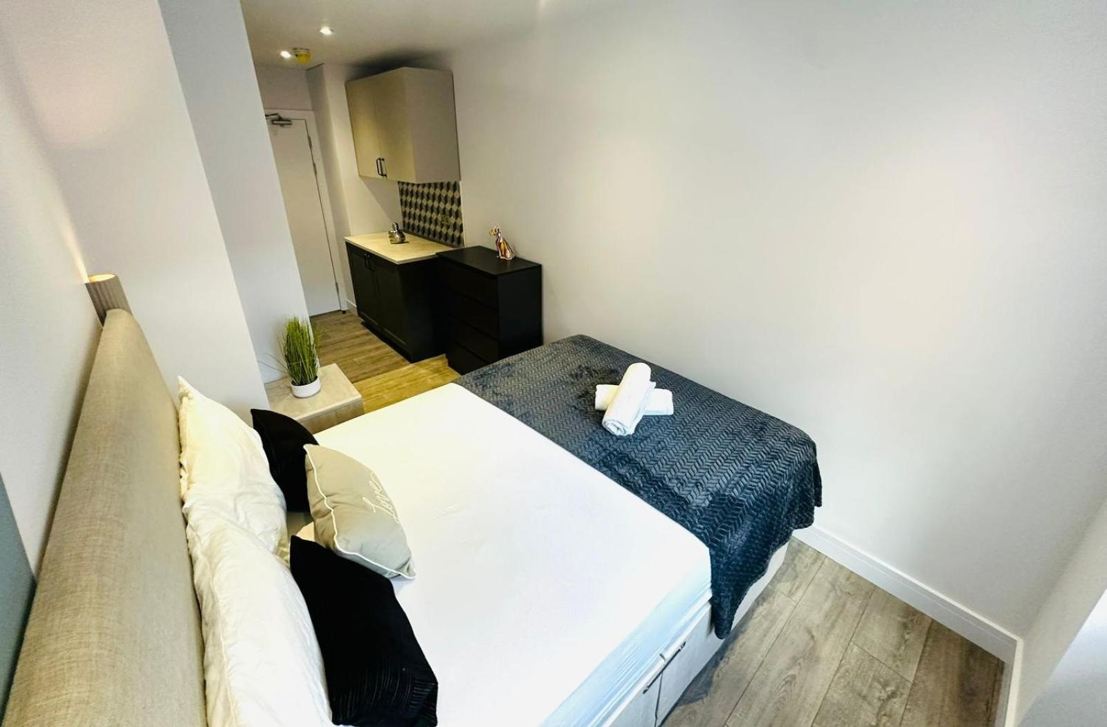 Sw18 Great Location Perfect For Tourist Pensionat *