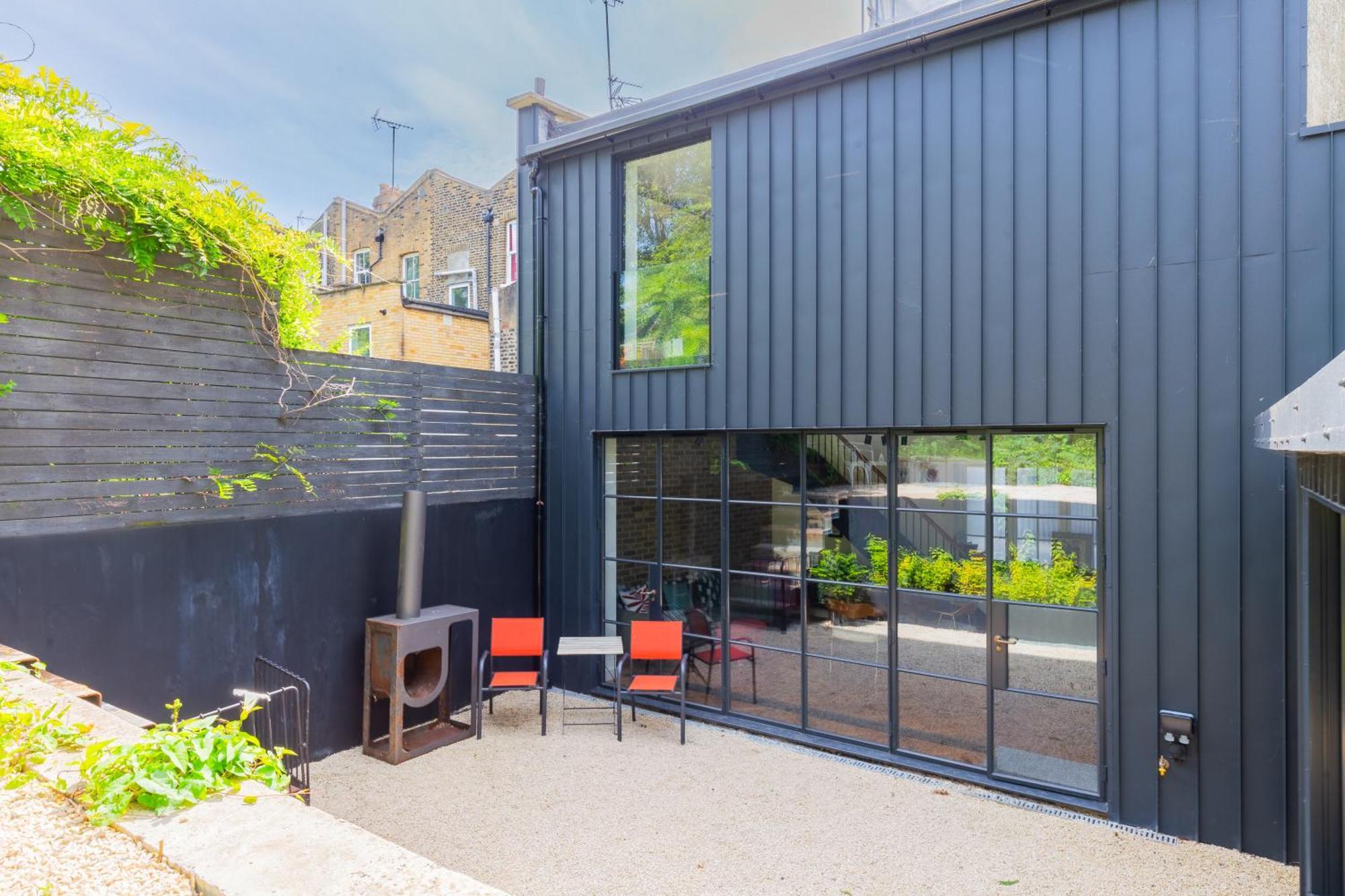 Industrial Chic 1bd House By Kings Cross London