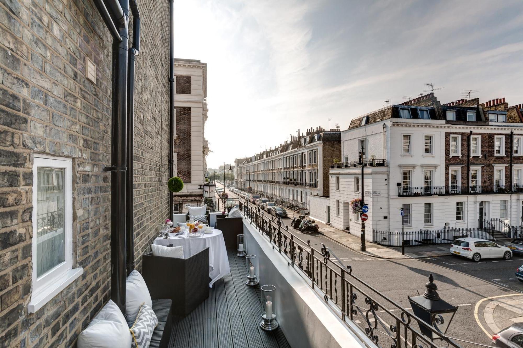Beautiful & Luxurious 3 Bed Home, With Amazing Terrace * London
