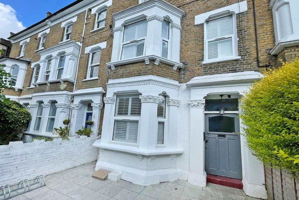 Shepherd's Bush Modern Flat Lejlighed *