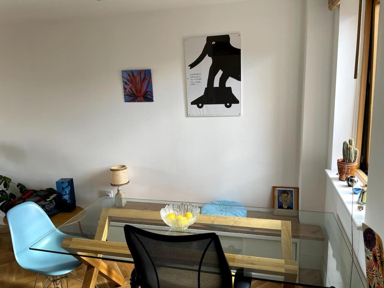 Appartement Idyllic Flat Over River Lea Londres