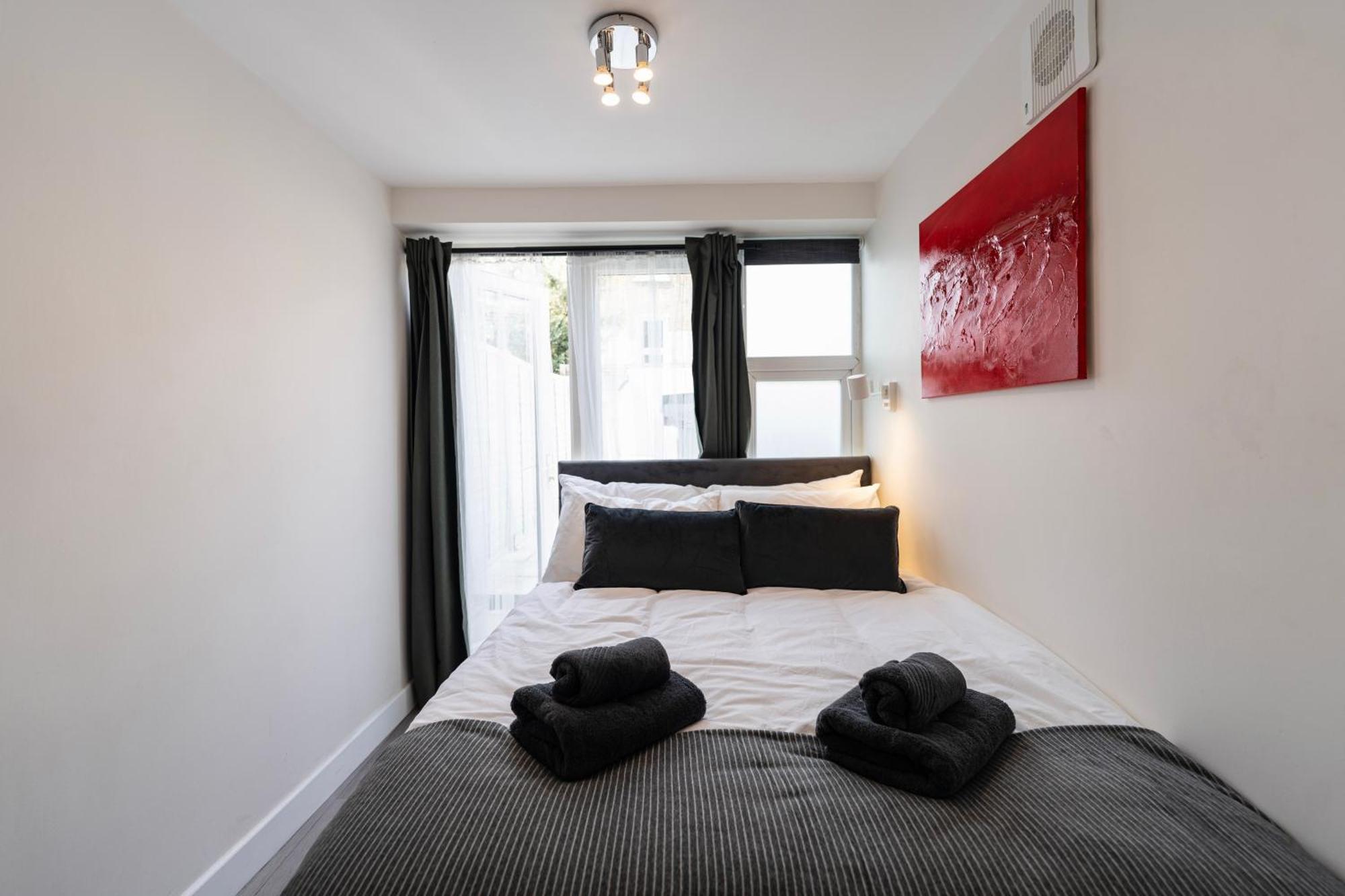 Fulham Luxury Close To Underground Newly Refurbished Hr London