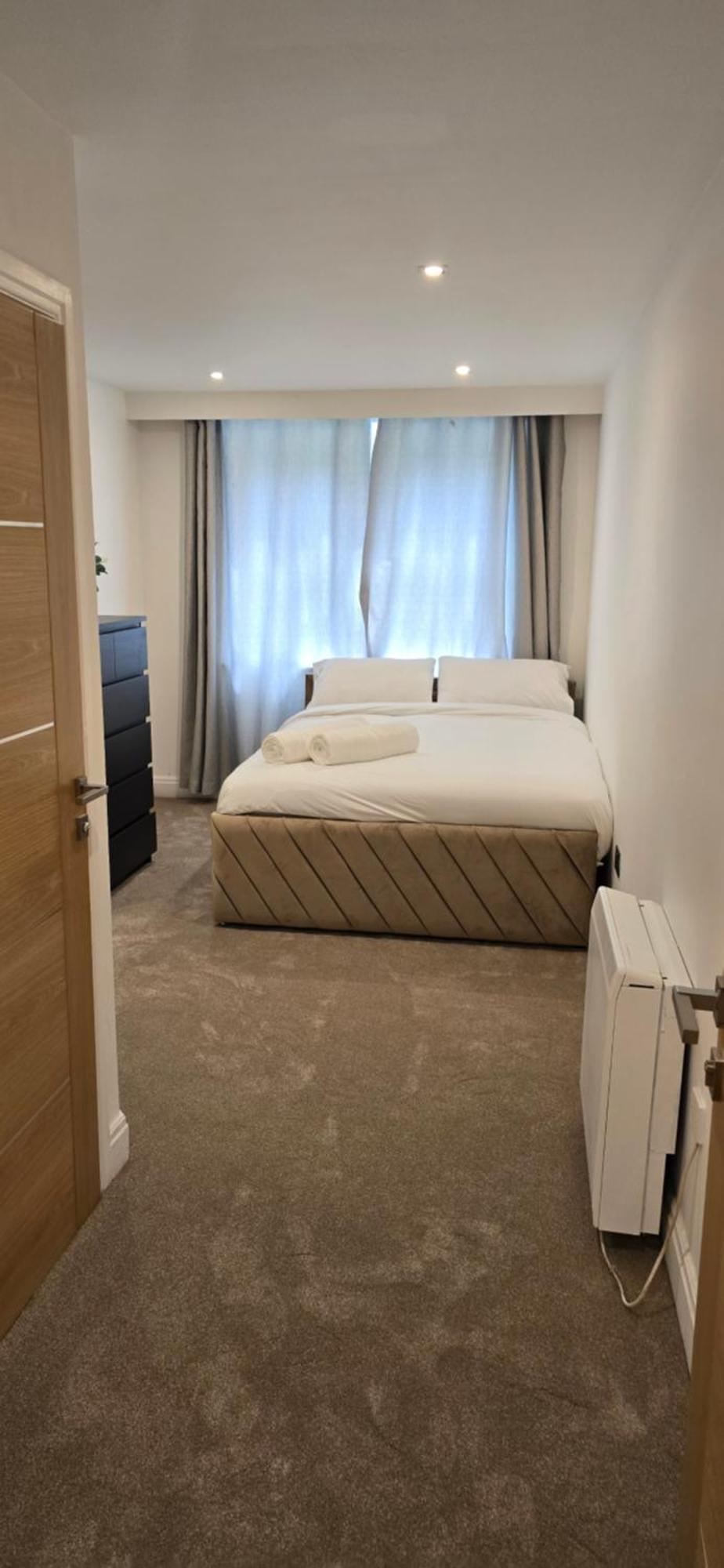 Cozy 2br, In A Gated Building Apartment *