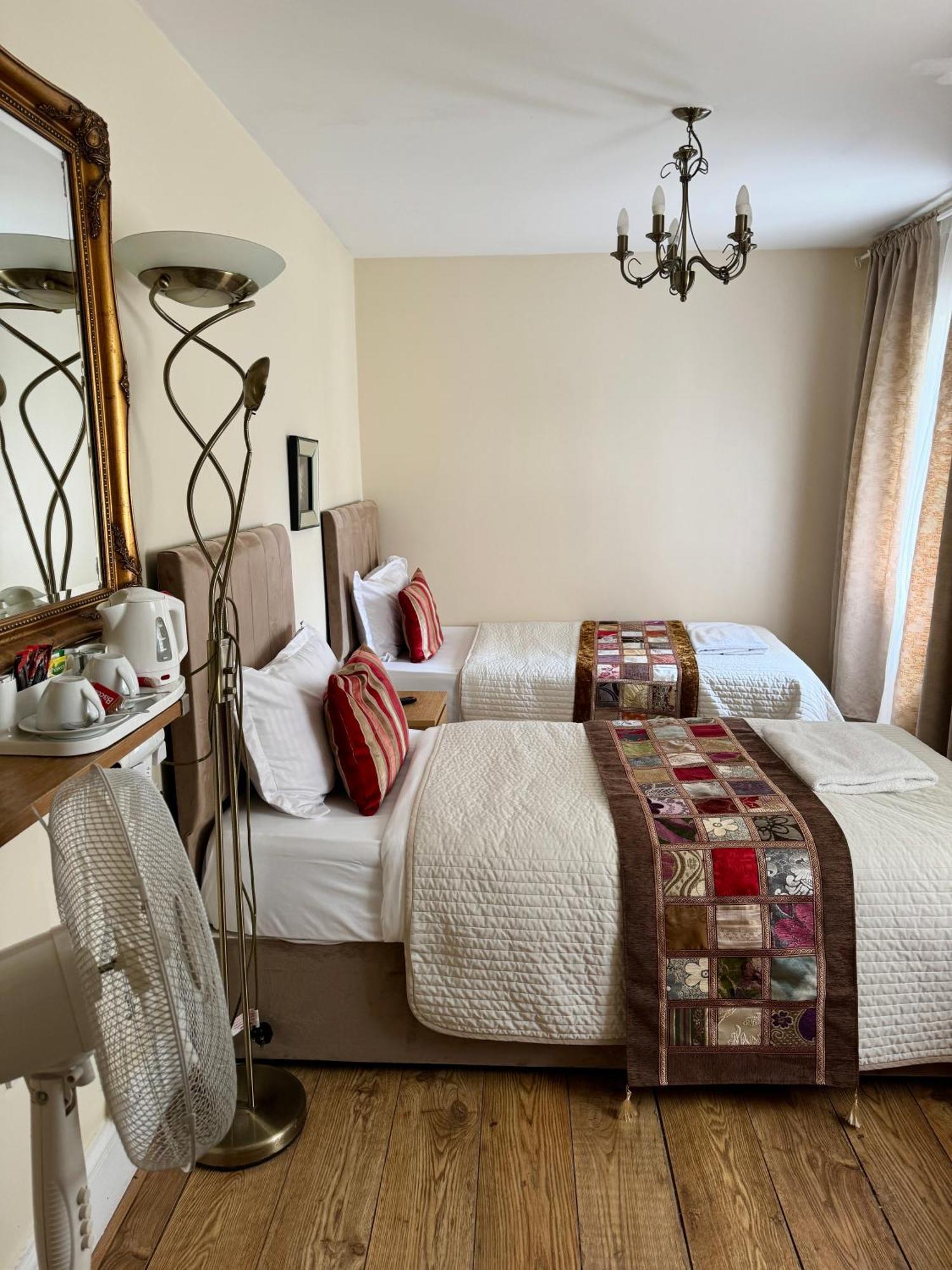 Abc Hyde Park Hotell 3*