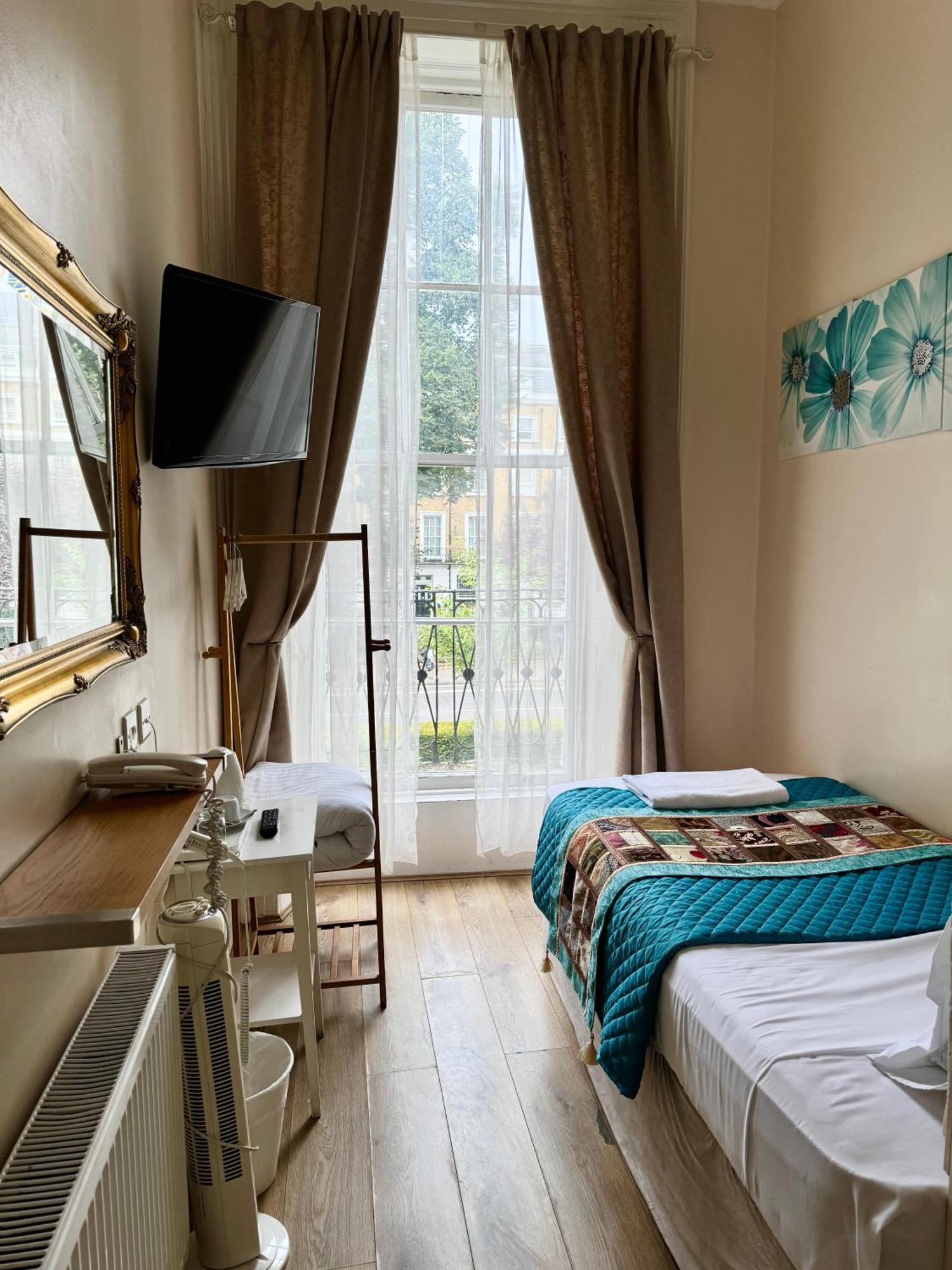 Hotell Abc Hyde Park 3*