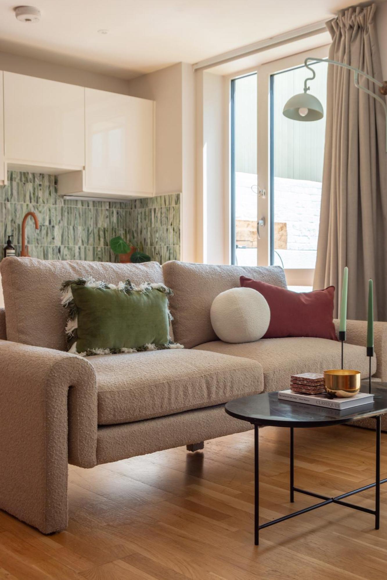 Mysquare Two Bedroom In Limehouse Lejlighed