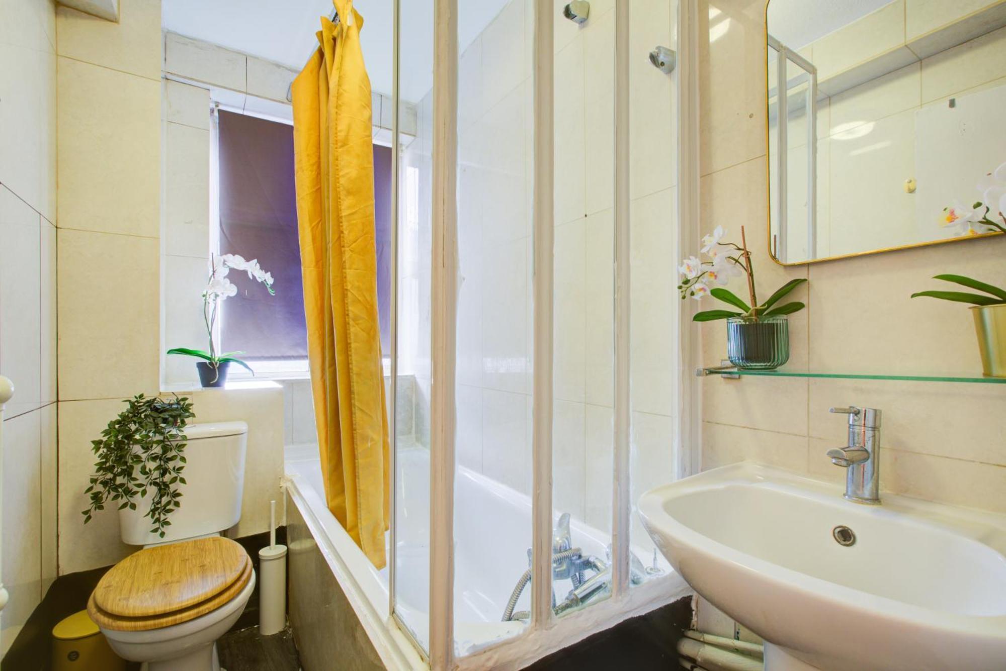2 Bedroom Edgware Road Paddington Lägenhet London