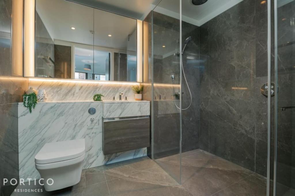 Portico Residences - Beautiful 2 Bed With Pool In Nine Elms Appartement Londres