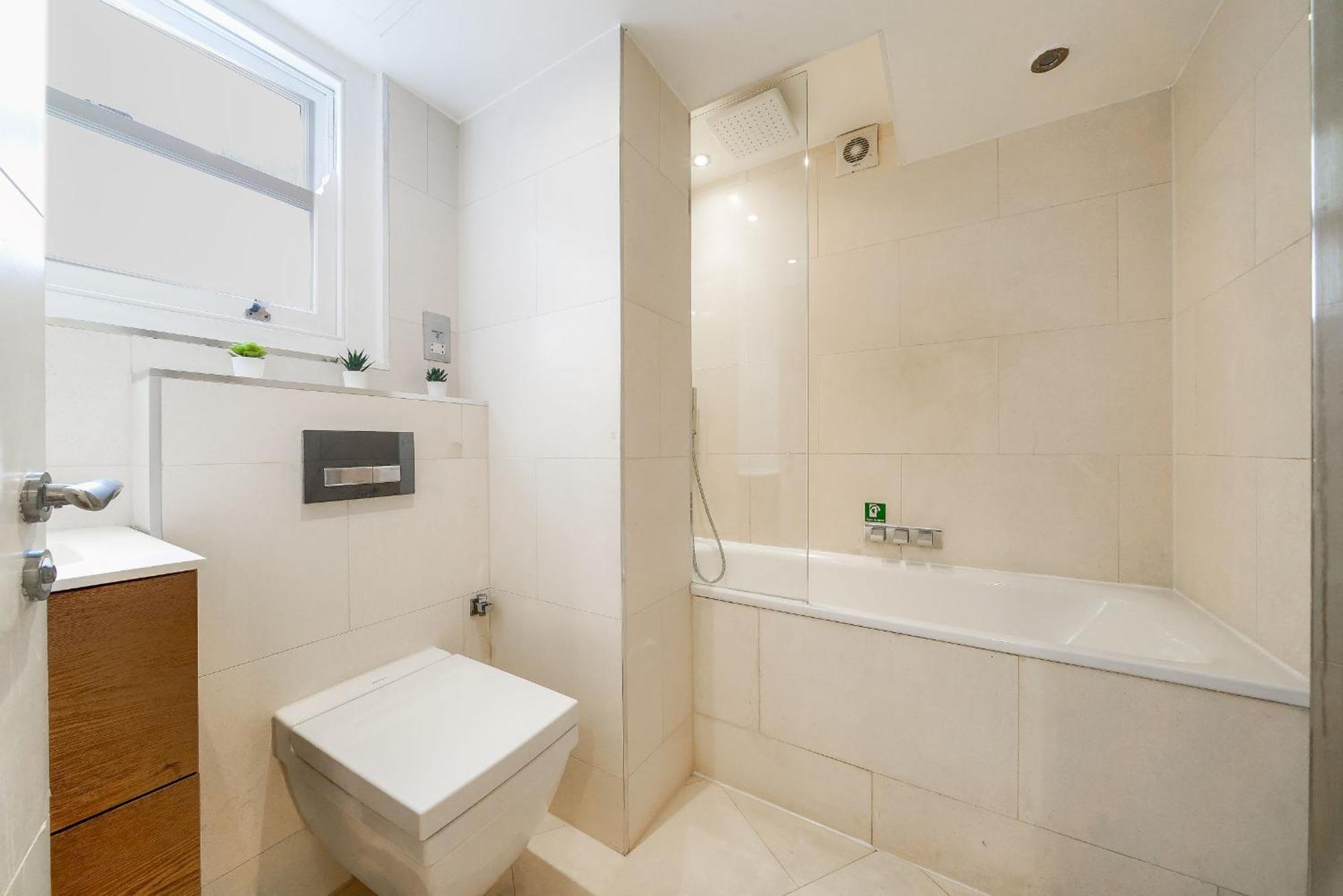 Notting Hill & Hyde Park - 2br - Cityapartmentstay Lägenhet