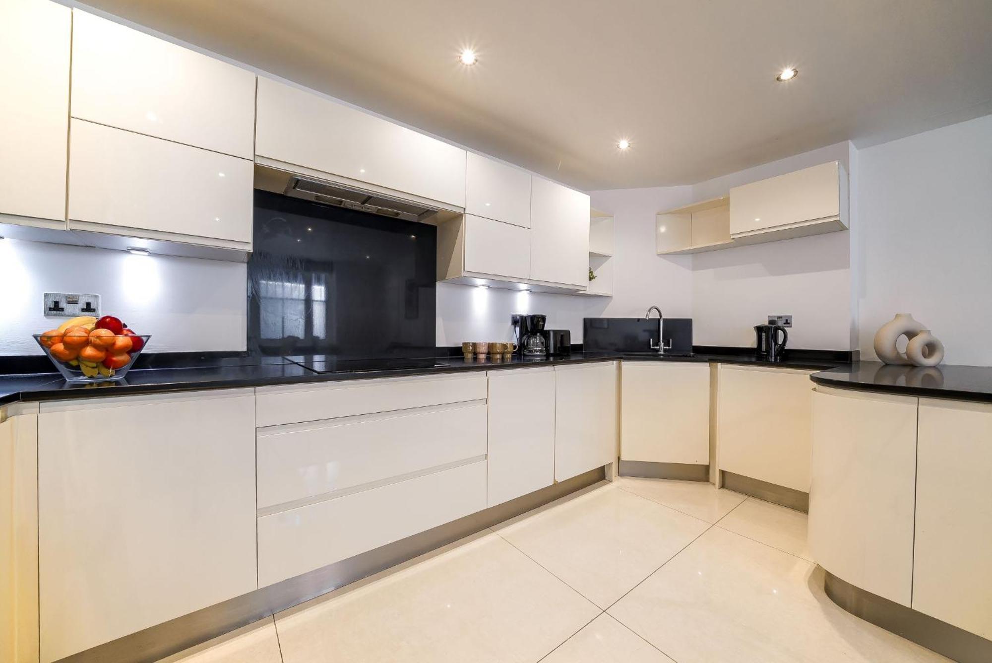 Lägenhet Notting Hill & Hyde Park - 2br - Cityapartmentstay *