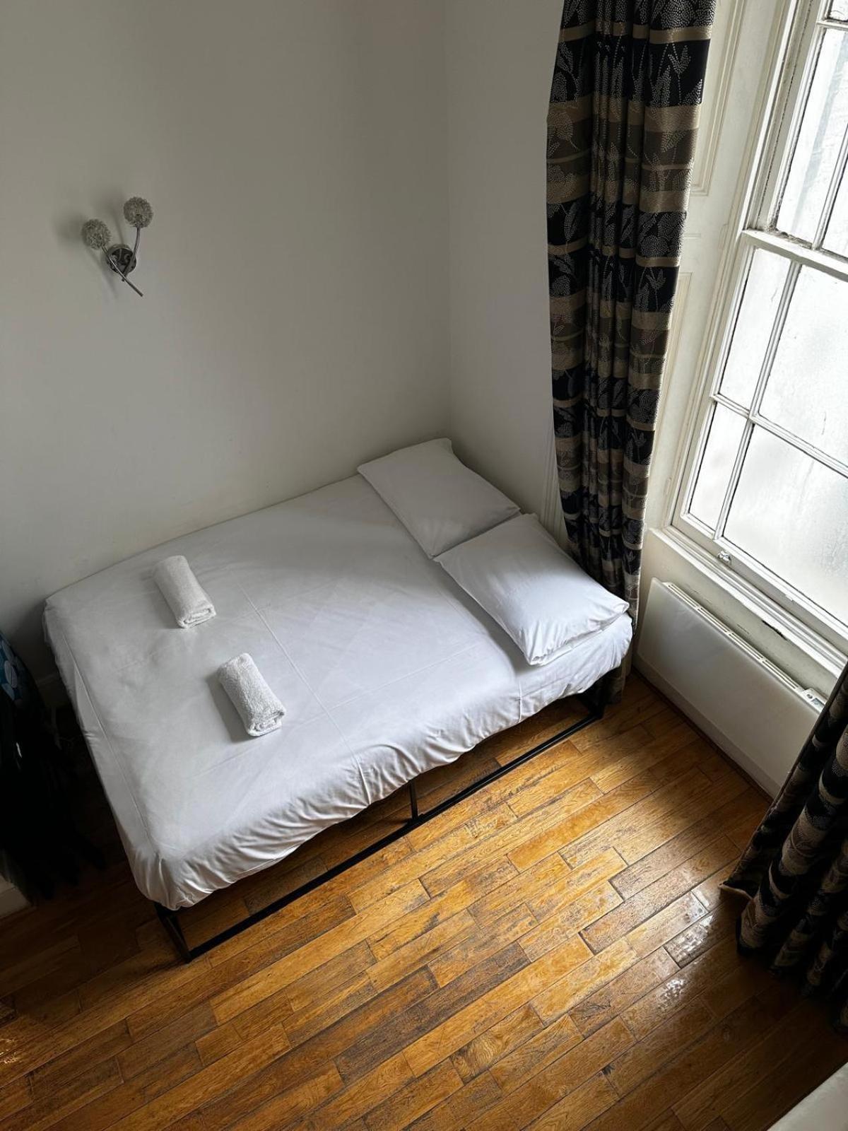 Fg2- Mezzanine Flat Fits 3 Near Hyde Park * London