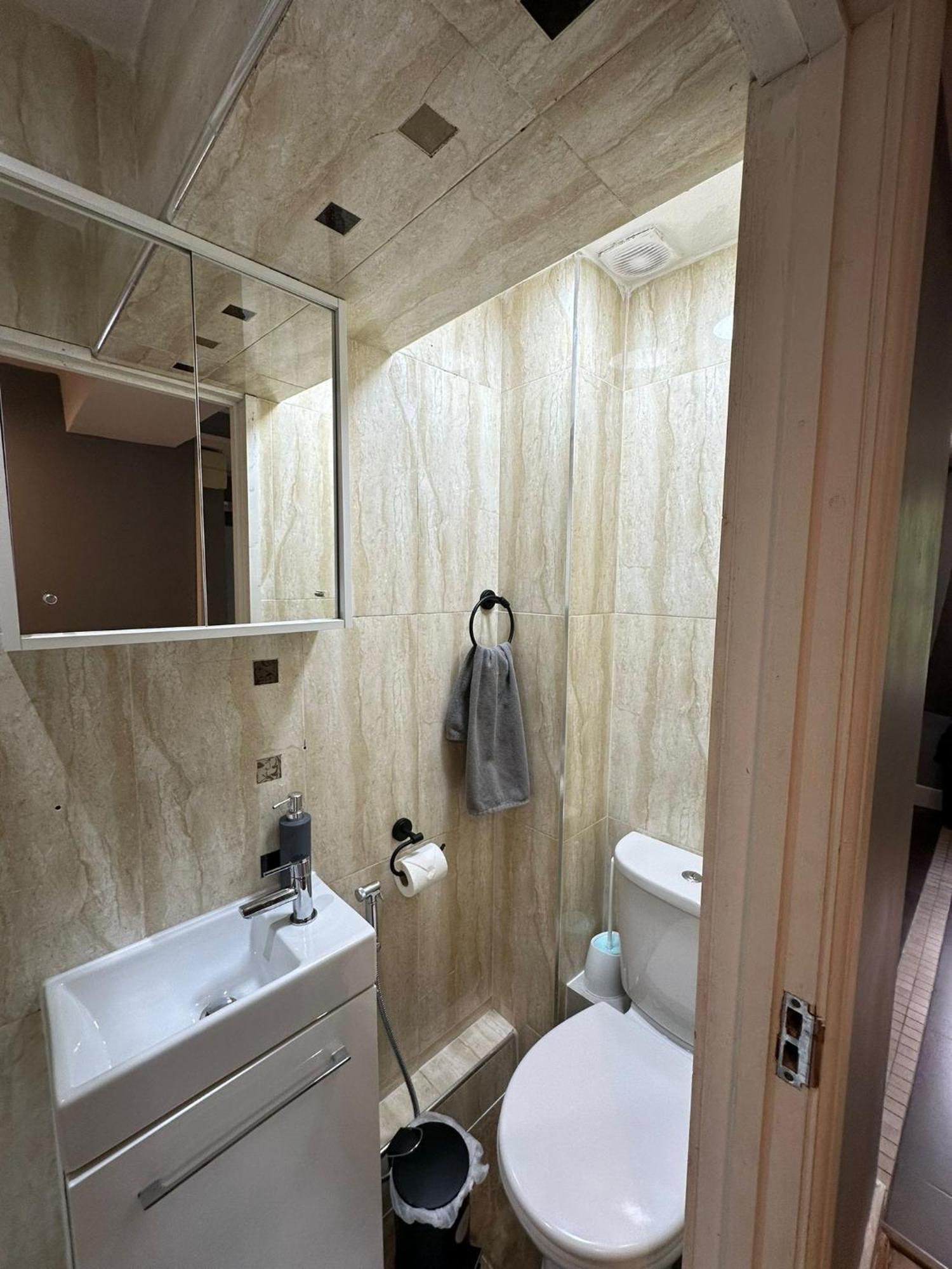 Lovely 2 Bedrooms Apartment