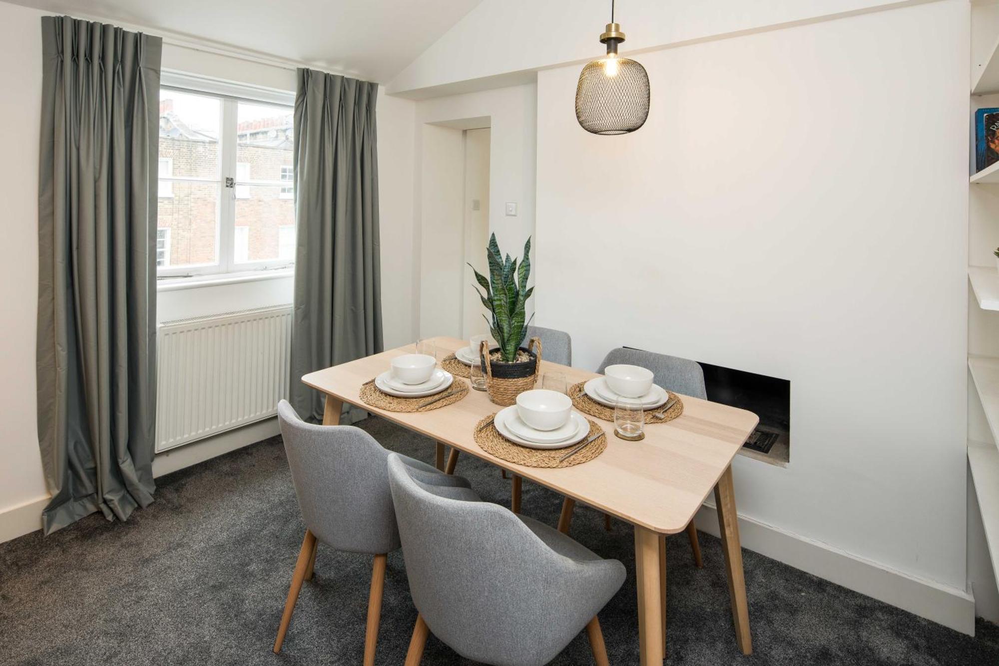 Apartment Elegant 3br, 2ba Flat In Marylebone - Ideal Location Near Station & Attractions *