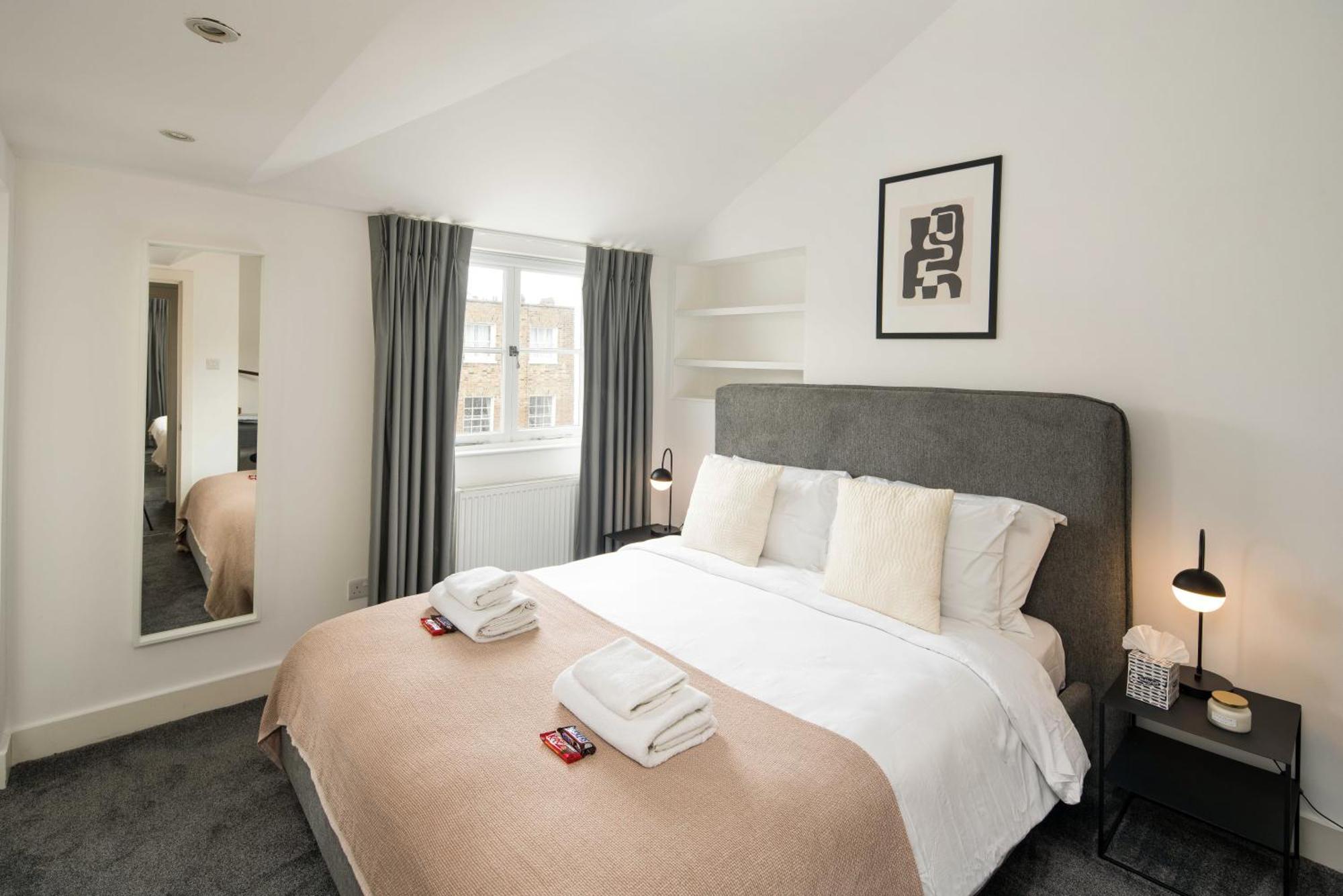 Elegant 3br, 2ba Flat In Marylebone - Ideal Location Near Station & Attractions