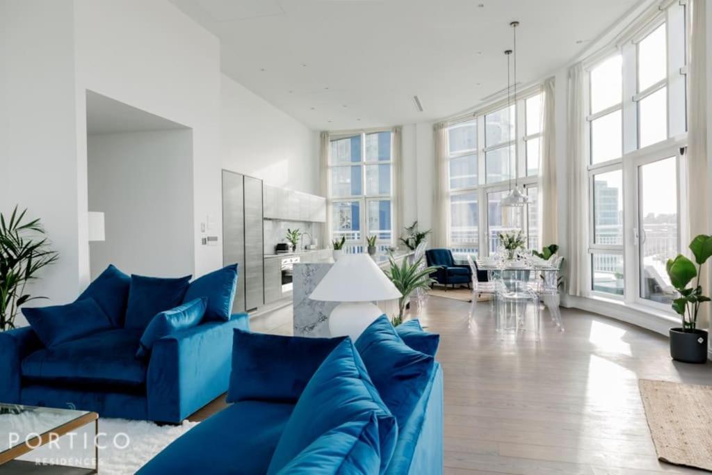 Portico Residences - Stunning Penthouse With River Views In Battersea London