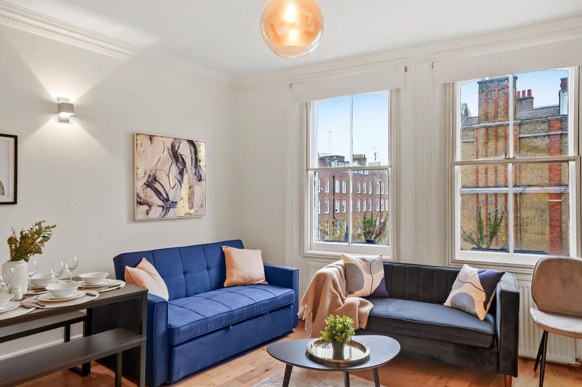 Apartment Delightful Flat In - Sleeps 6