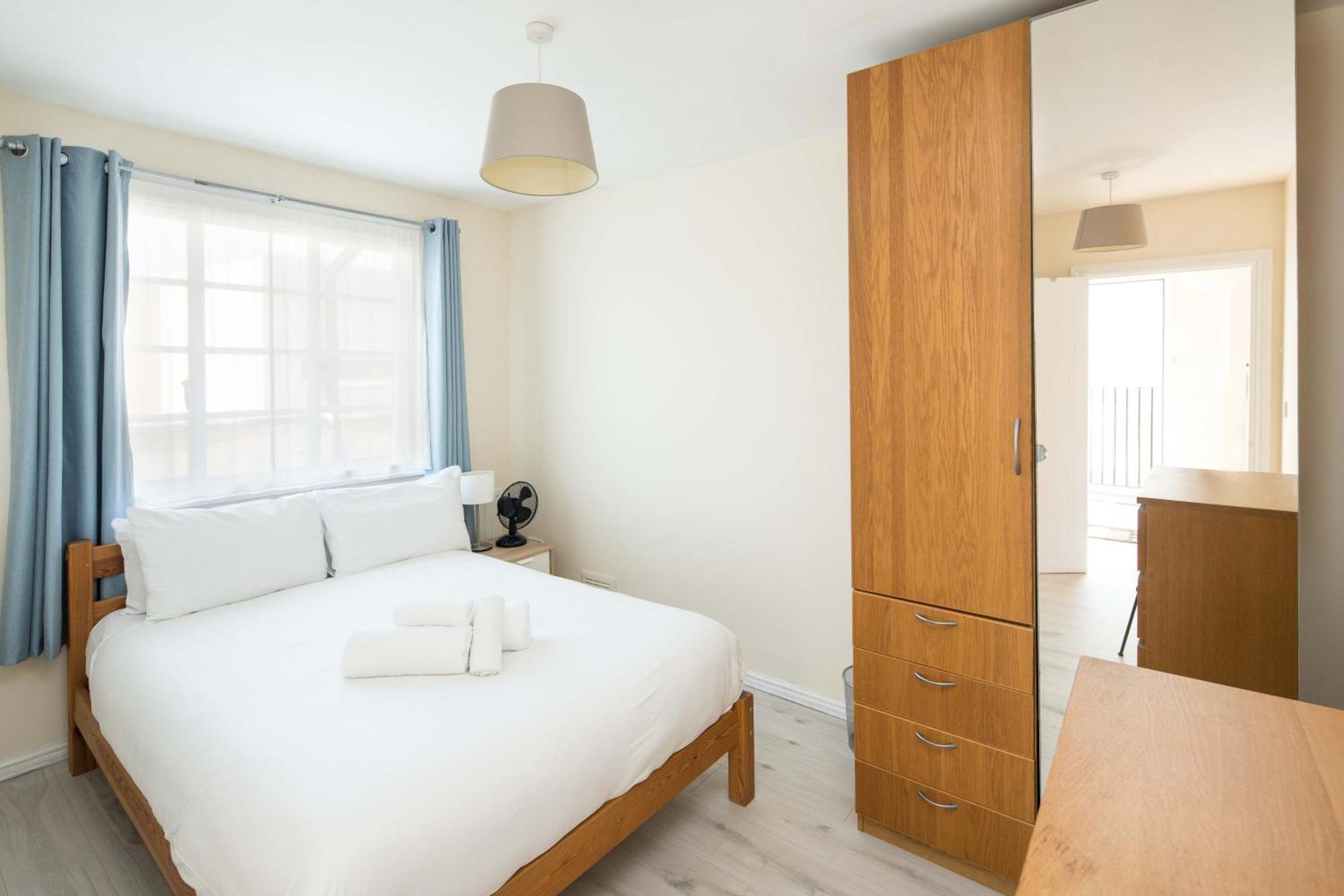 2bd Flat - Buzz & Parkside Serenity * London