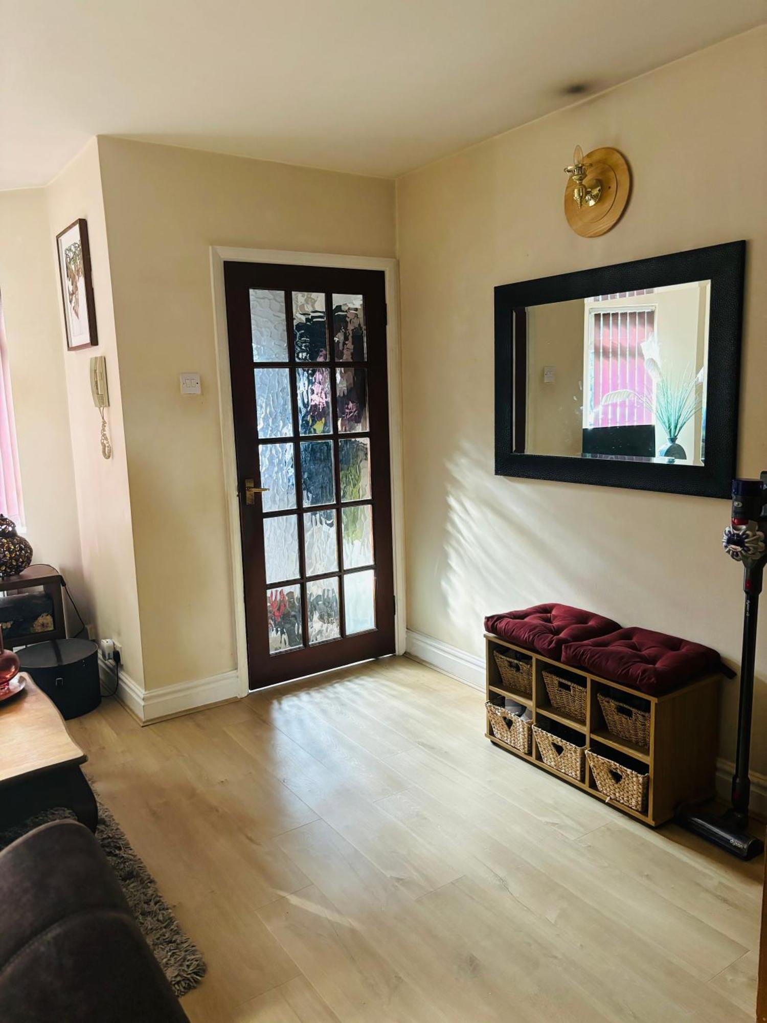 Holiday home City Airport Serviced House