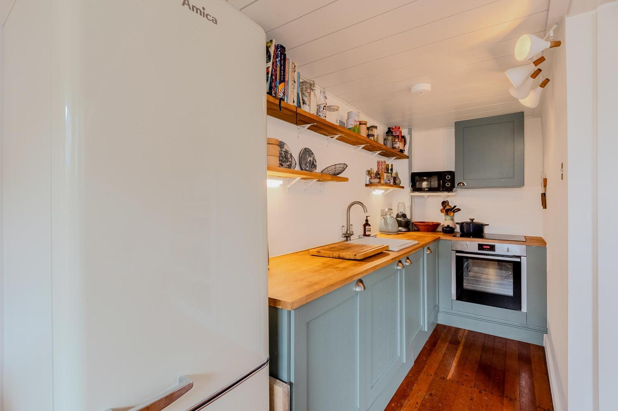 Exclusive Captivating 2lvl 1br Loft, Walworth Apartment