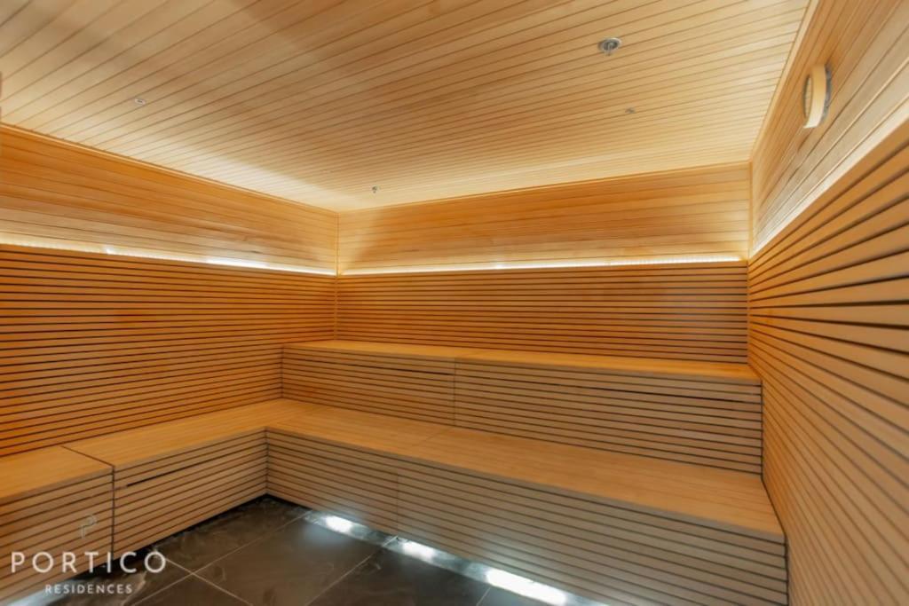 Stunning 2-bed With Pool In Nine Elms Appartement