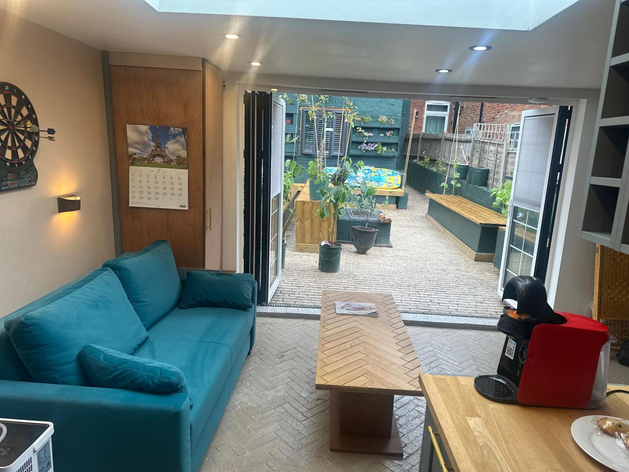 Inviting 1-bed In Lejlighed *