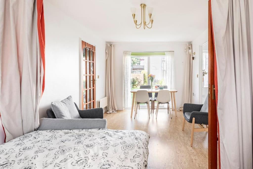 Quaintgarden Apartment@near Tower Bridge & Big Ben * London