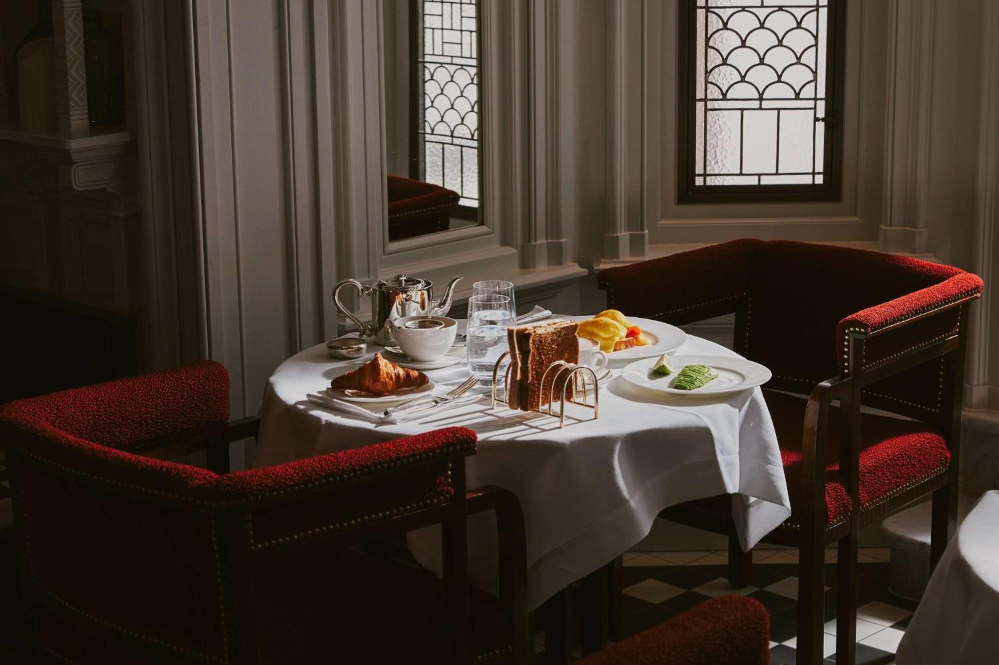 At Sloane Hotell 5*