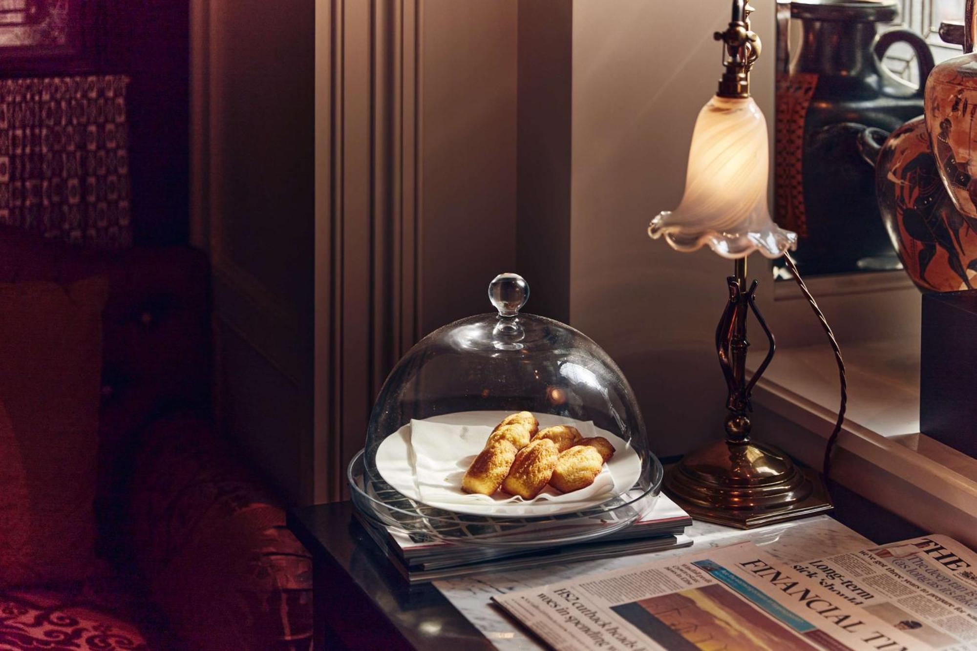Hotell At Sloane 5*