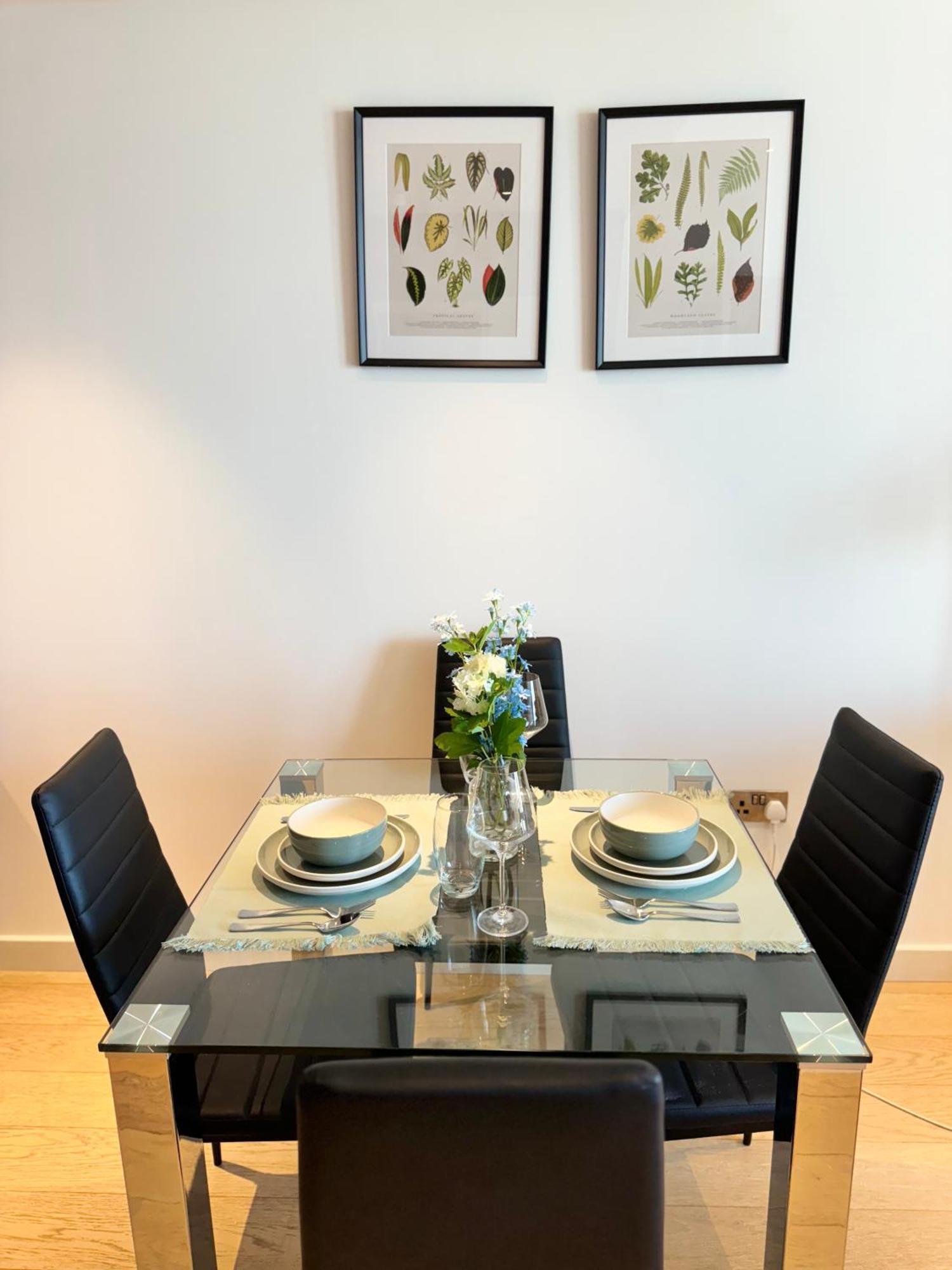 Appartement Scenic View 1-bed Near Downtown With Free Wifi *